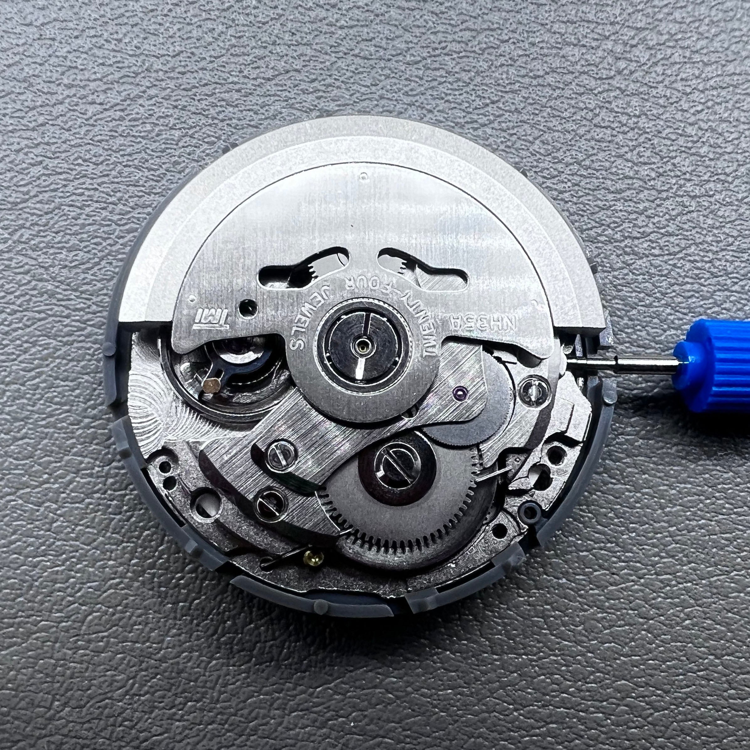 Japan NH35 Automatic Mechanical Movement High Accuracy Red Odd Number