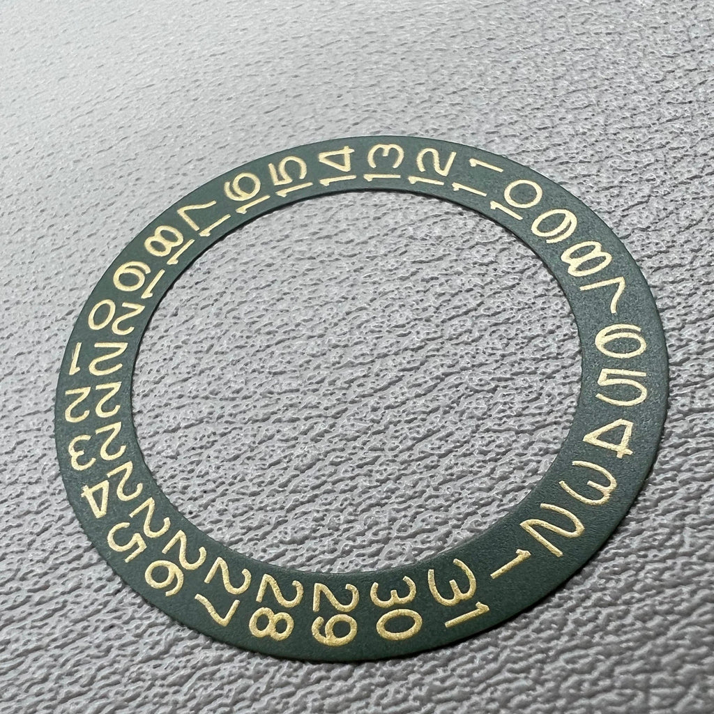 Green Background Dark Hunter Flaxen Yellow Font Date Wheel for Miyota NH35 NH36