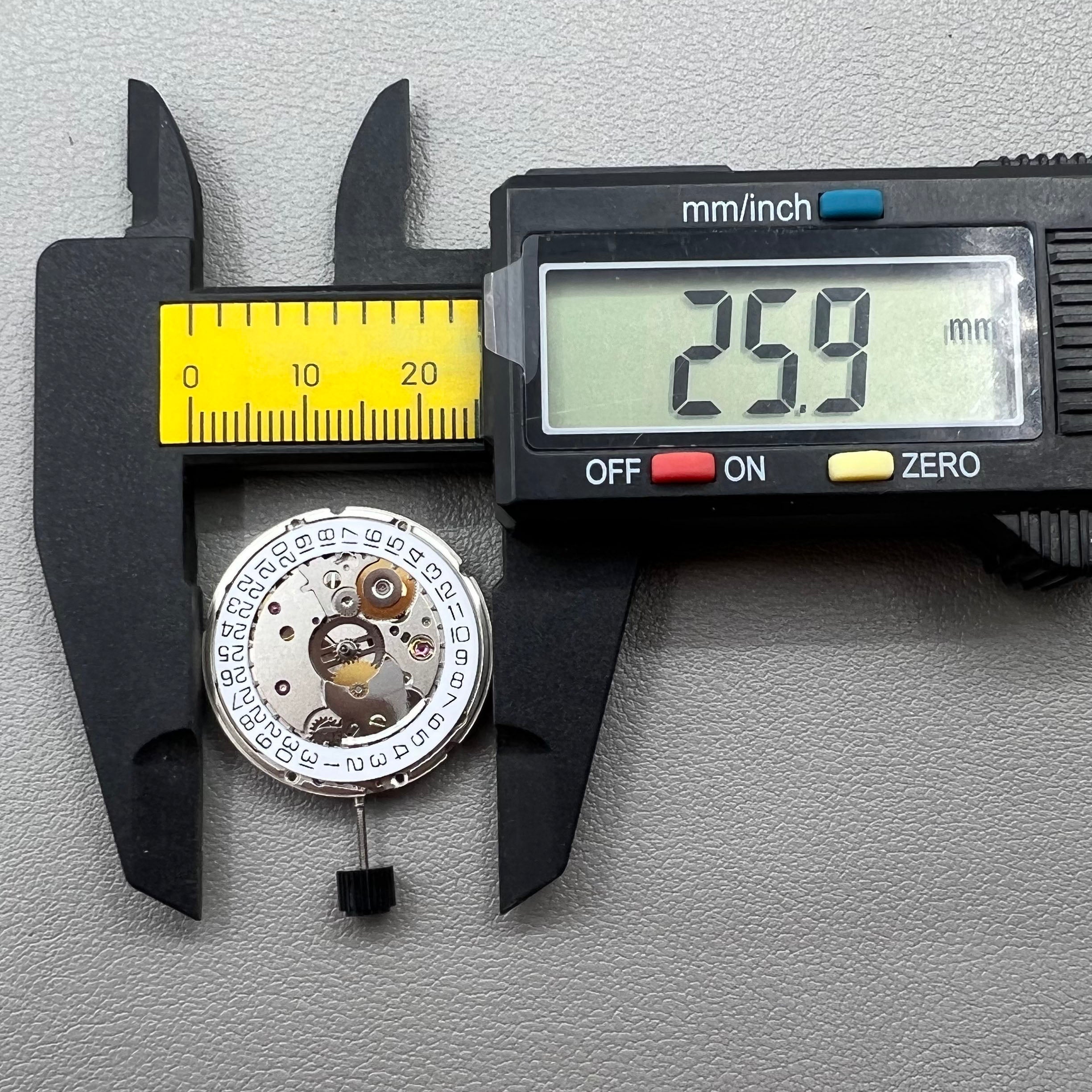 Seagull ST2130 Automatic Movement Silver Plated Clone for ETA 2824-2 Replacement