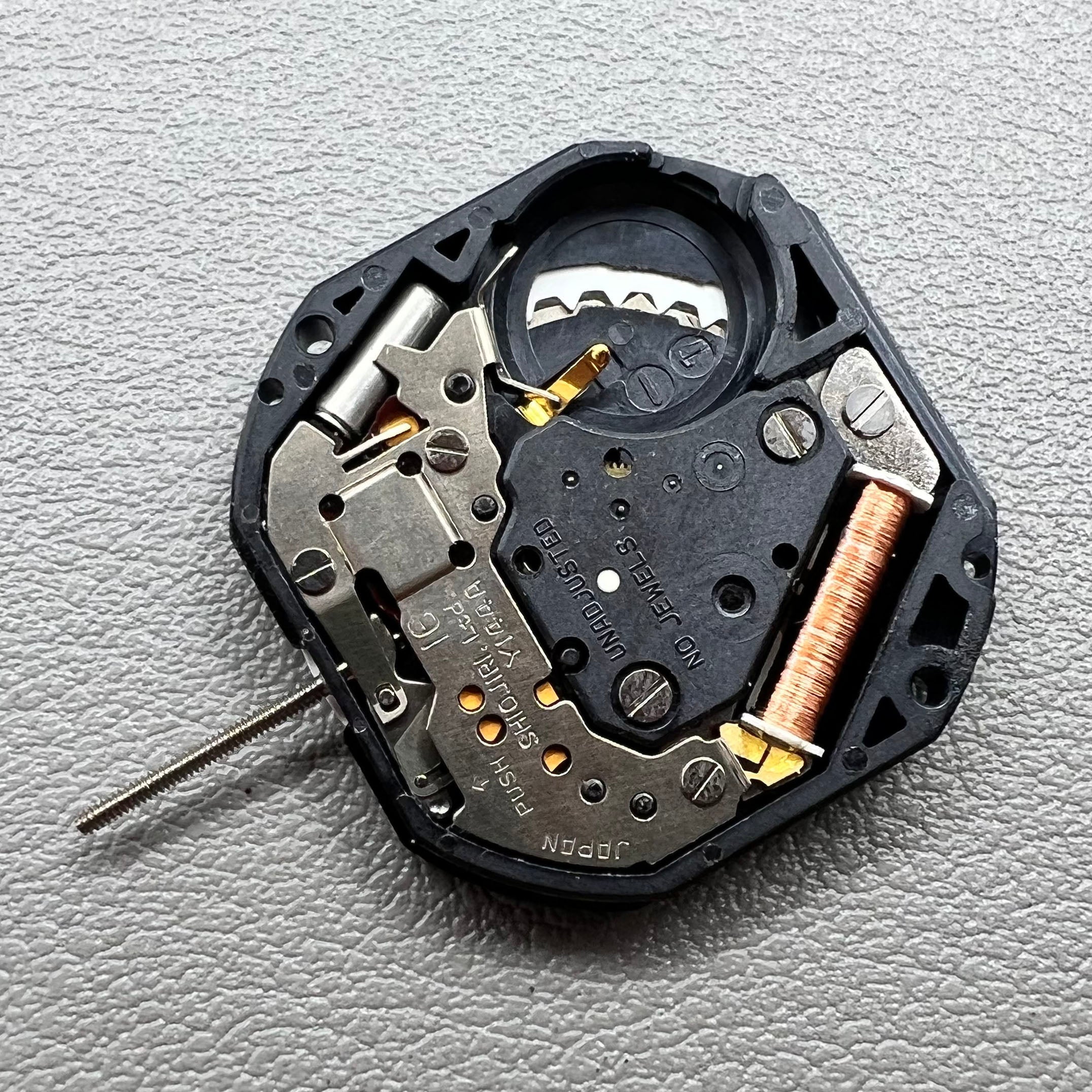 YL44A Quartz Movement Double Calendar 3 Hands