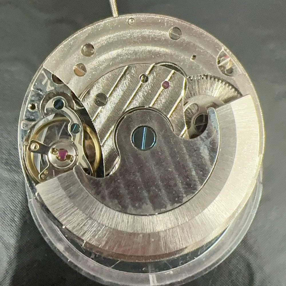 Hangzhou 2837 Automatic Mechanical Flywheel 2 Hands with The Small Second