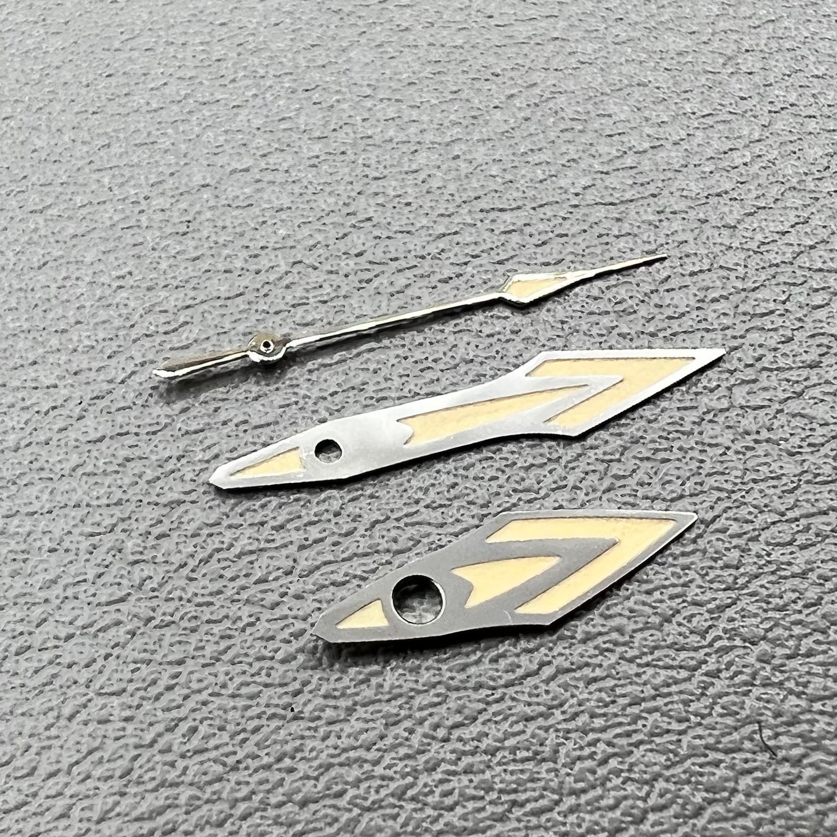 14.5mm No Lume Silver Trim Orange Painted Watch Hands for NH35 NH36 Movement