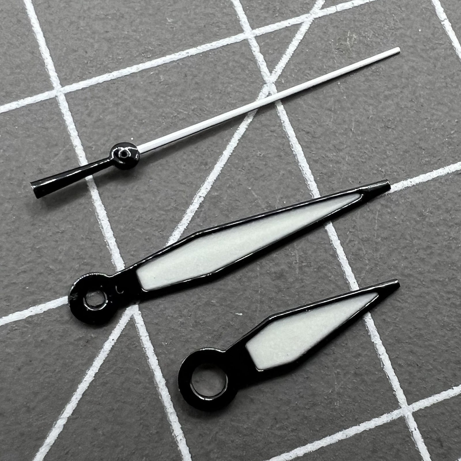 15mm Black Trim Green Luminous Watch Hands Set Fit for NH35/NH36 Movement