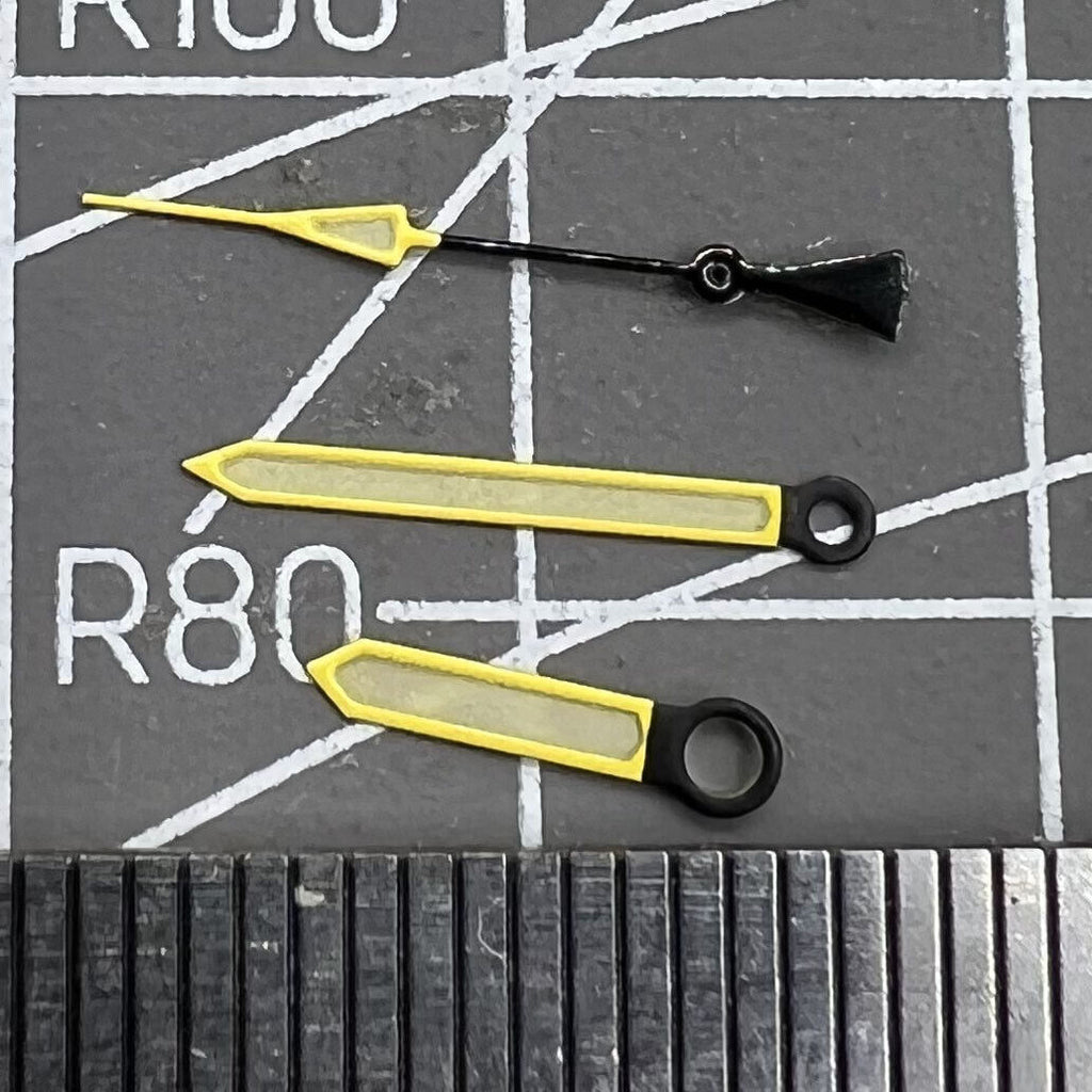 2 Sets/Pack Green Luminous Yellow Trim 3 Hands Watch Hands for NH35/NH36