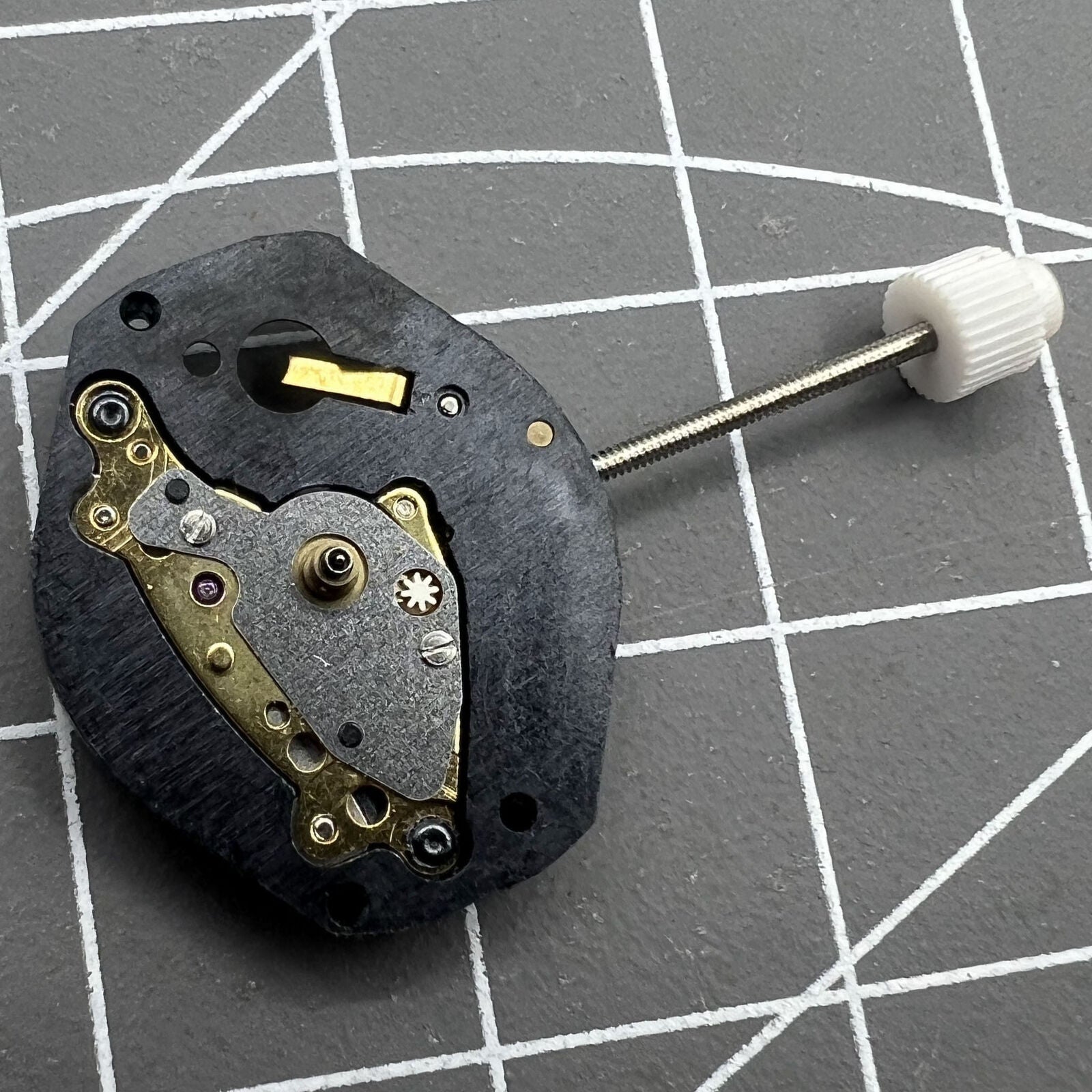 Swiss ISA 336 3 Hands Watch Quartz Movement