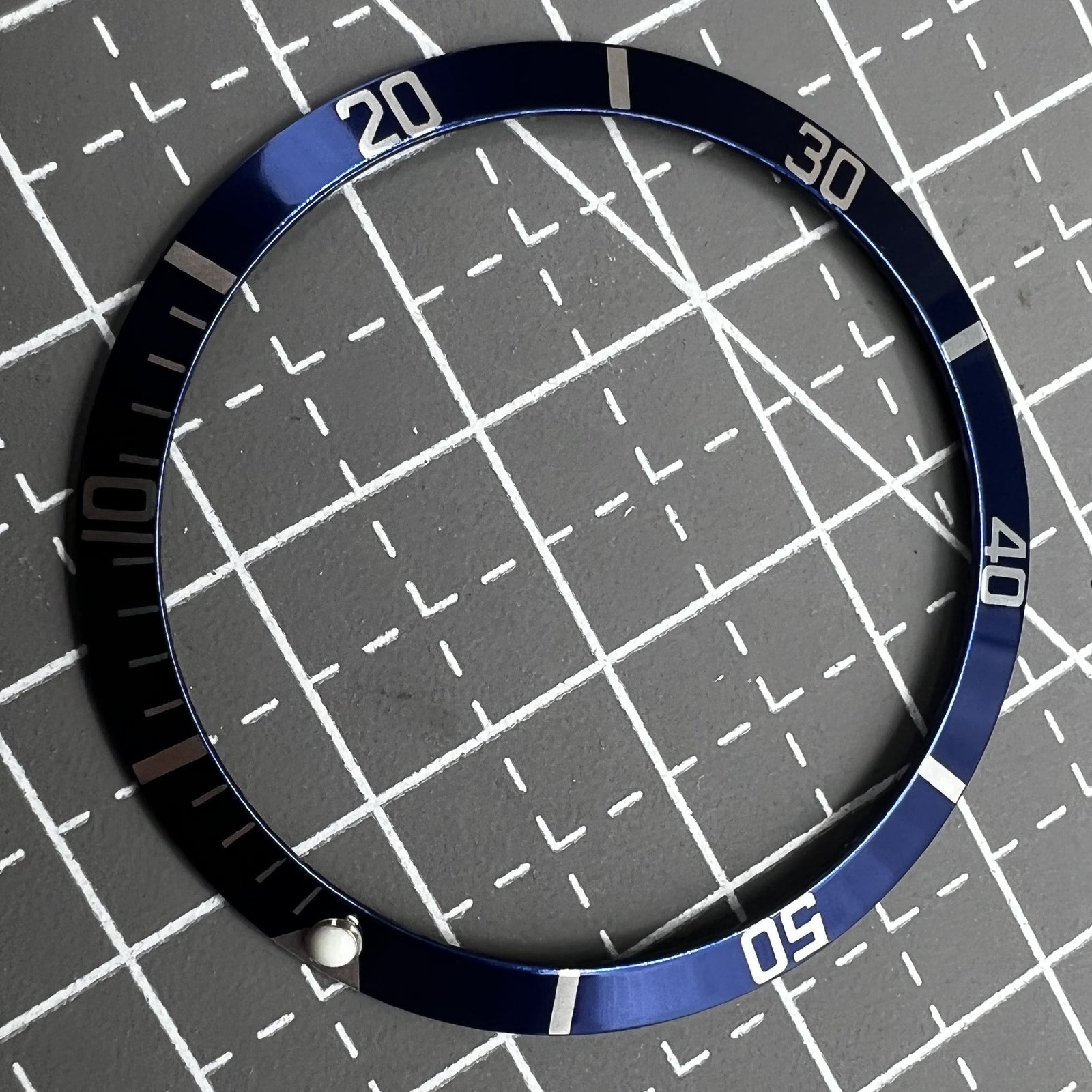 36.5*30.8mm Vintage Aluminum Alloy Slope Green Luminous Dark Blue Watch Bezel