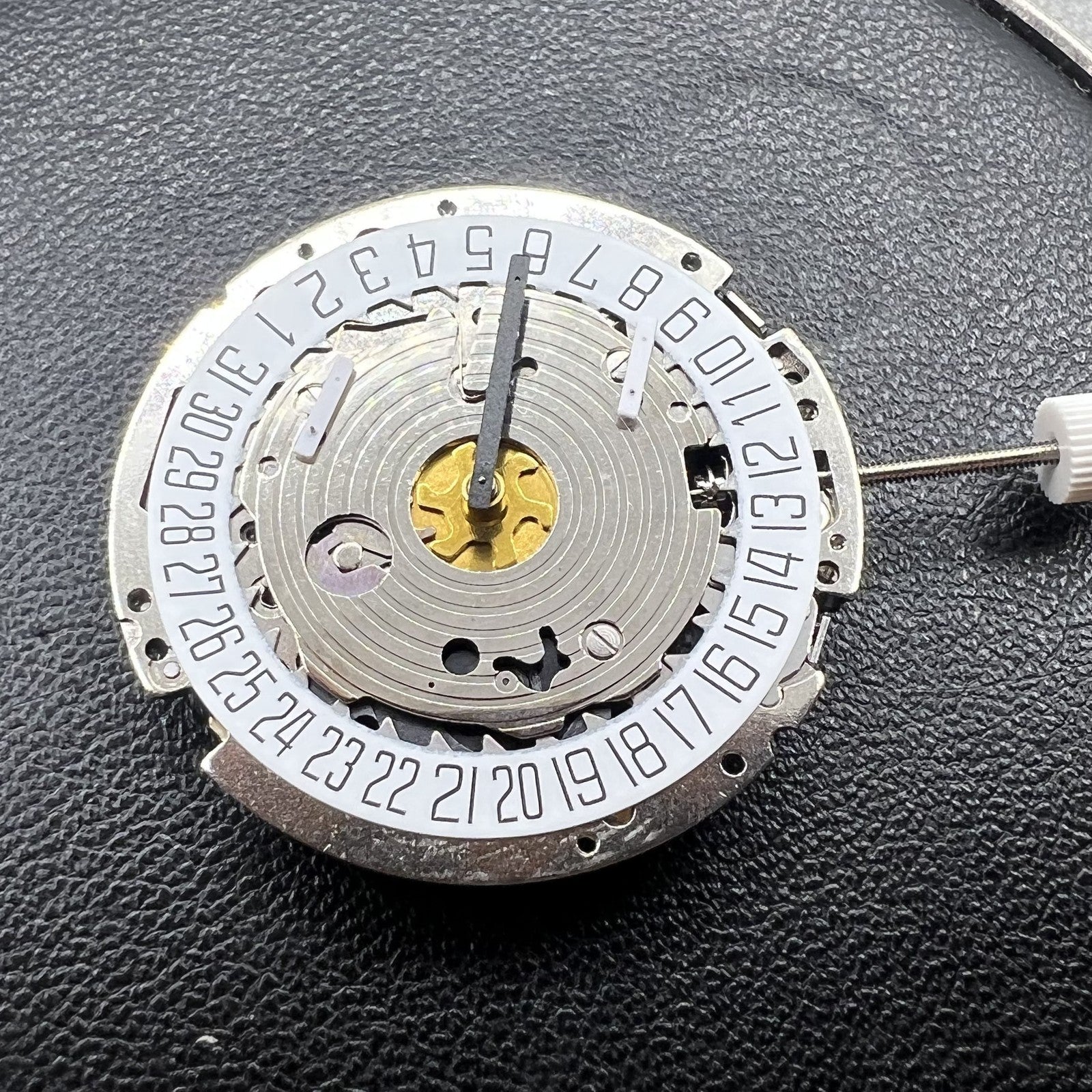 Swiss Silver ISA 8171 Quartz Movement Single Calendar 5 Hands Date At 6