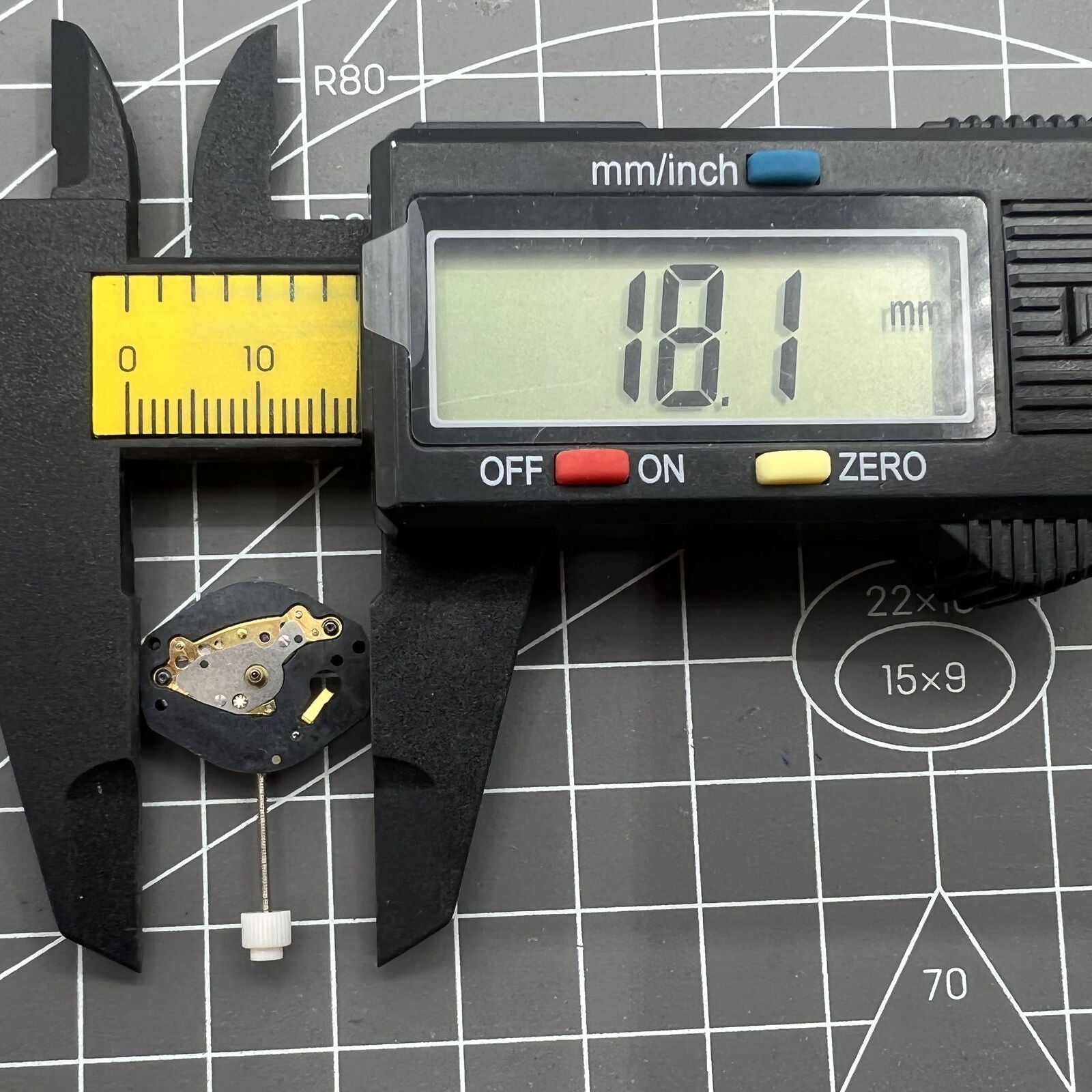 Swiss ISA 336 3 Hands Watch Quartz Movement