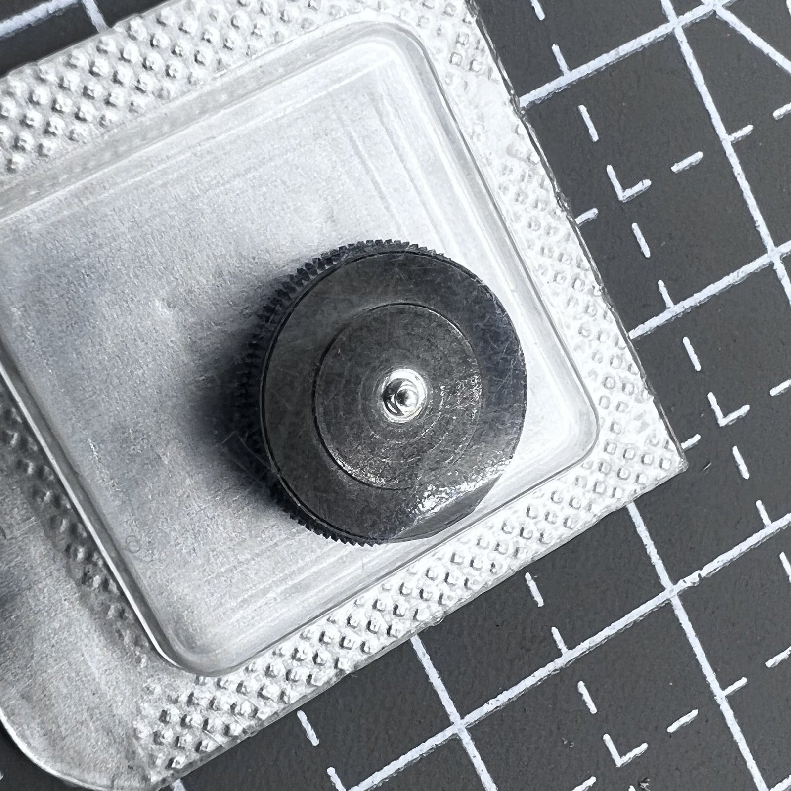 2 PIECES Barrel with Complete Mainspring Original for Omega 8500A Movement