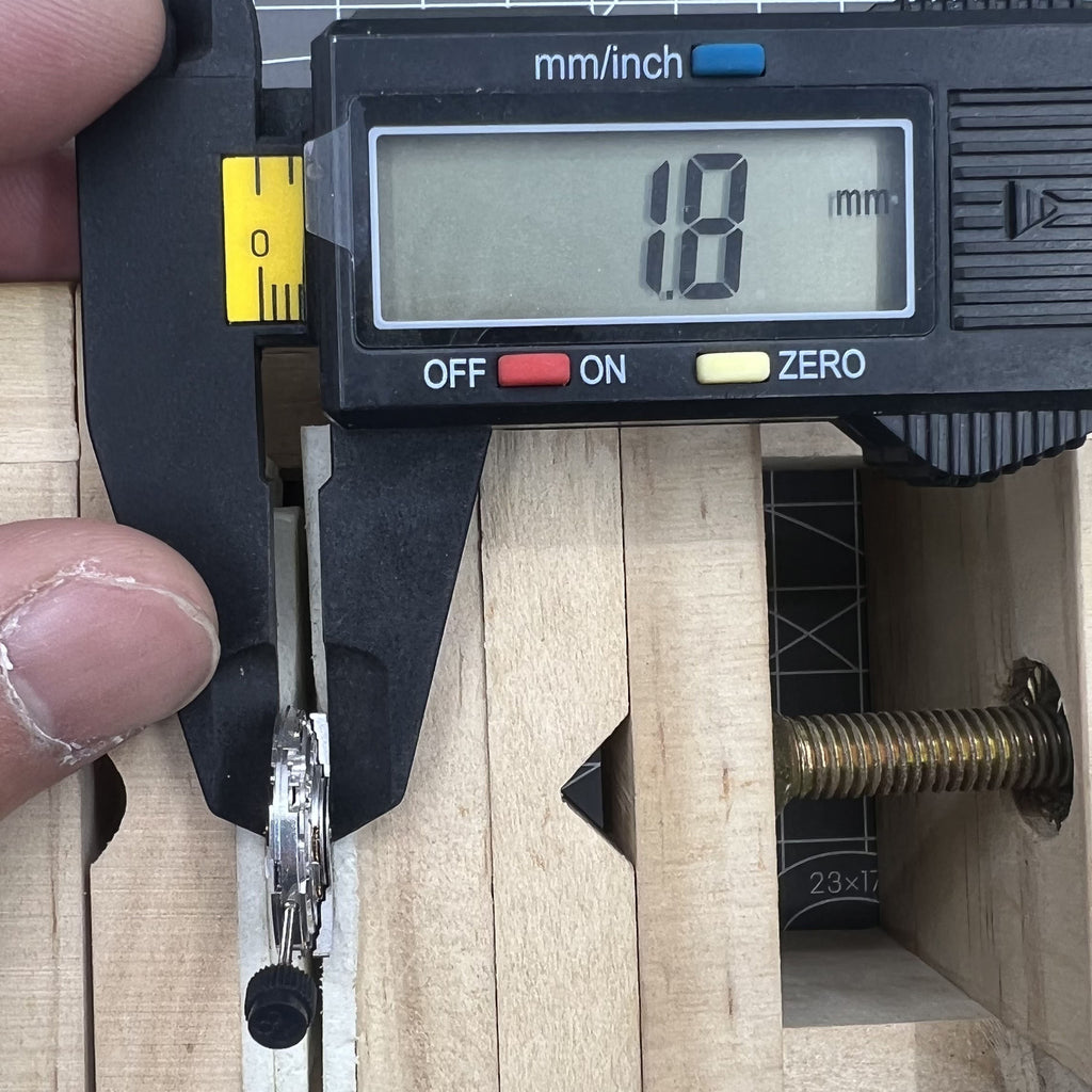 Swiss ETA 204.911 Mechanical Movement with Automatic Winding