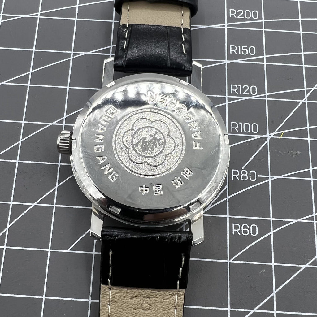 37mm China Baihua Manual Mechanical Watch 19 Jews Silver Dial Shock-Resistant