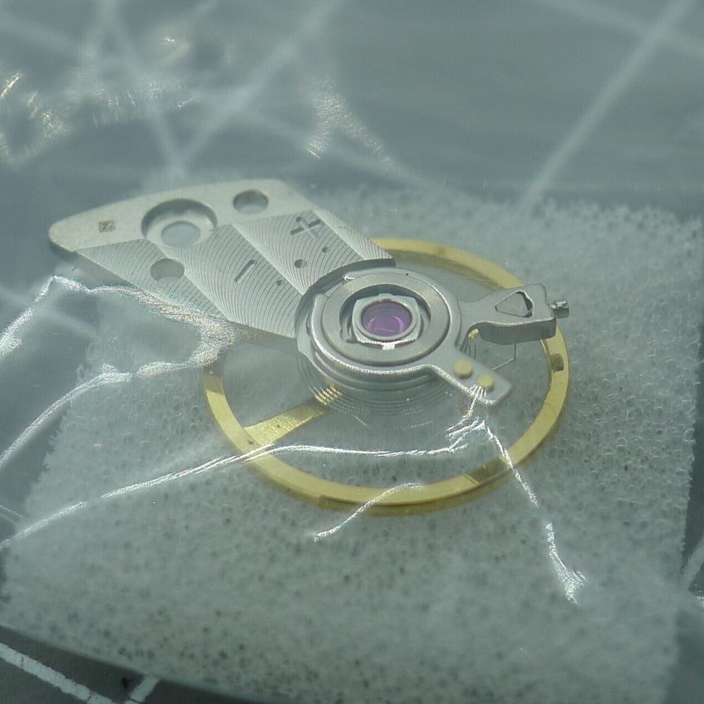 Japan Complete Balance Wheel with Splint for Miyota 82S7 Movement