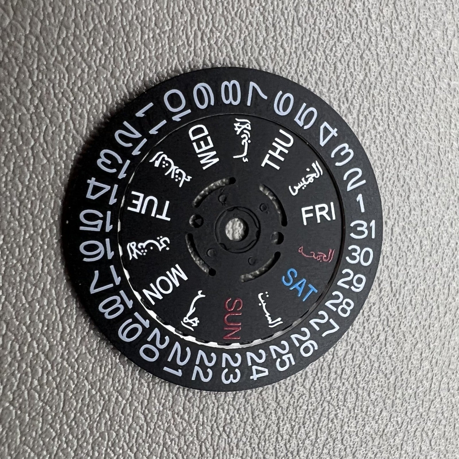 Arabic/English Font Black Date Disk Week Wheel for NH36 Movement Crown at 3