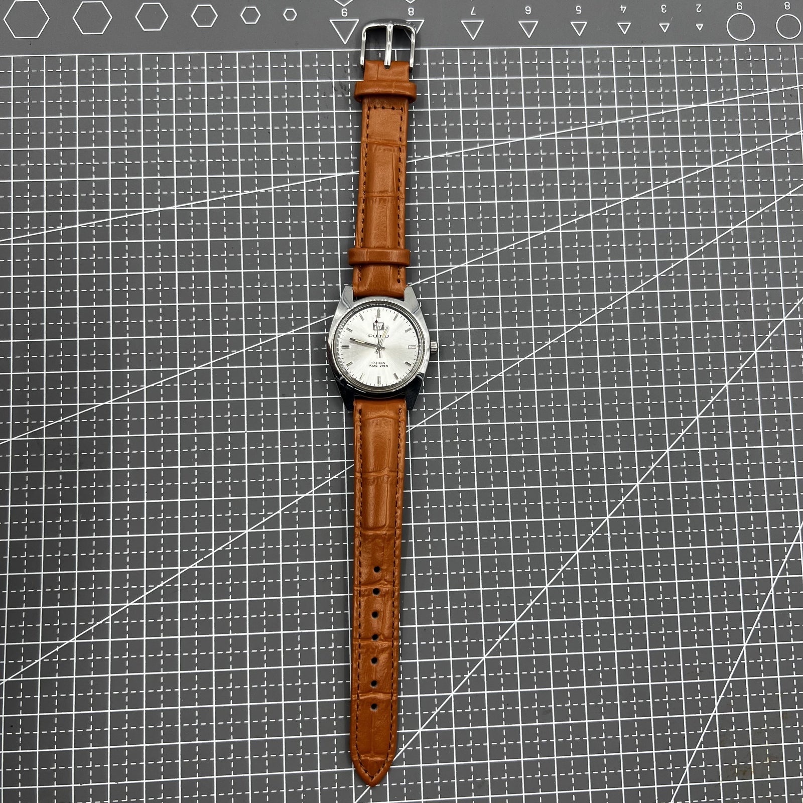 32mm China Made PUBU Manual Mechanical Watch 17 Jews Grey Dial Grey Nail
