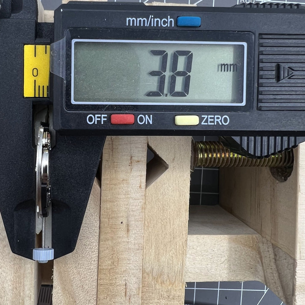 Swiss Ronda 703 Quartz Movement 3 Hands