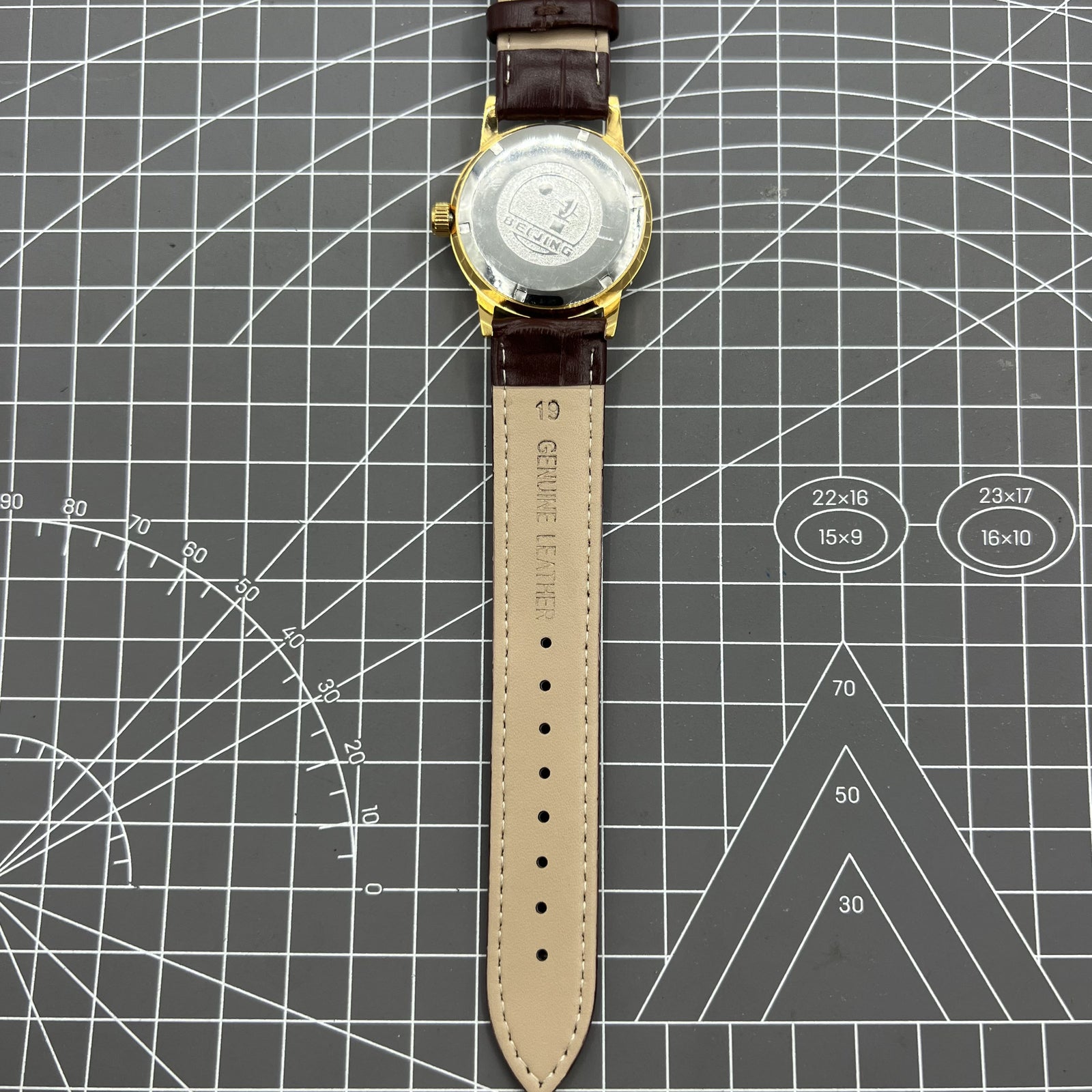 Beijing Double Rhomb Manual Mechanical Watch Golden Case Silver Nail