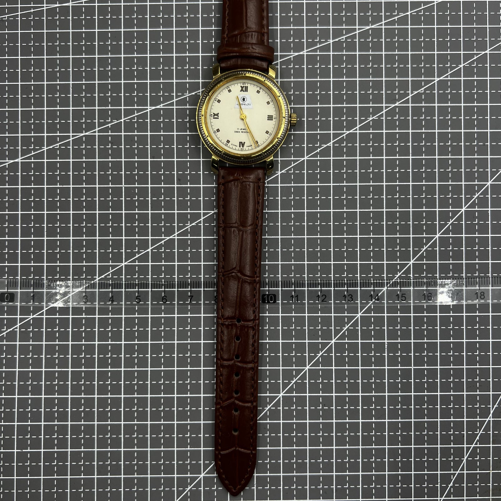 SHANGHAI JINJI Manual Mechanical Watch Roman Numerals 17 Jews Shock-Resistant