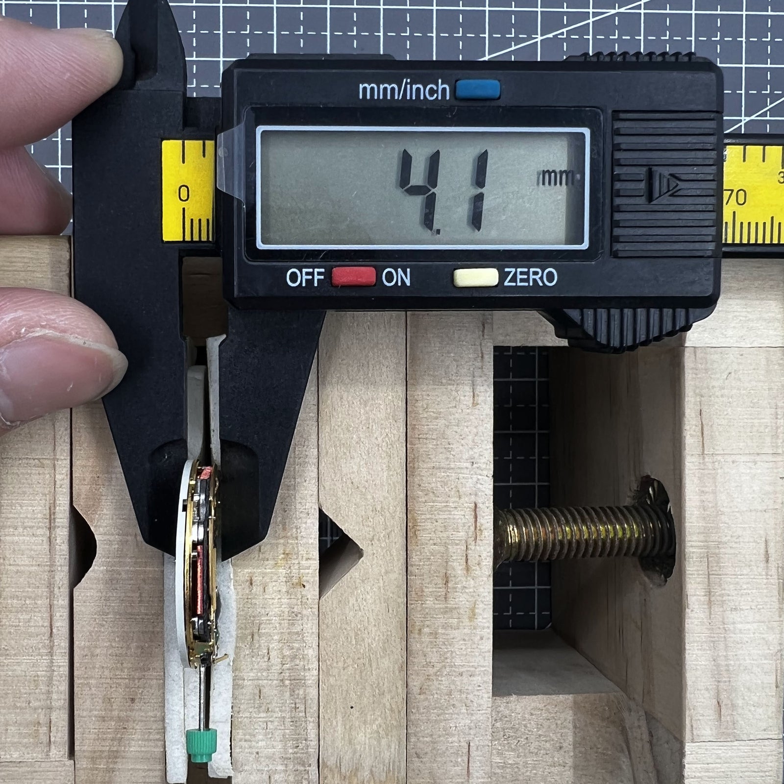 ISA 8172 Watch Quartz Movement Maintenance Replacement ISA 8162 Replacement