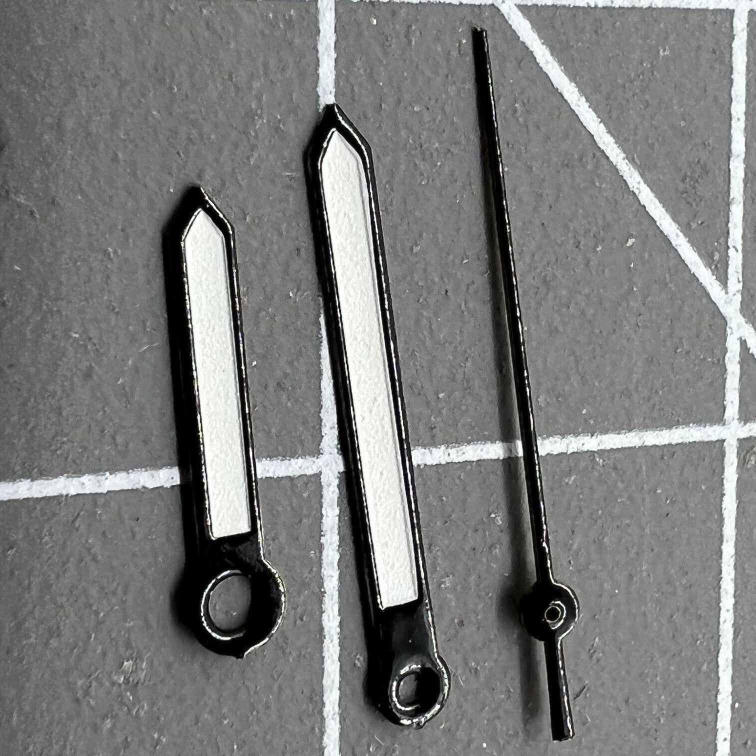 2 Sets Luminous Black Trim Watch Hands Set for Miyota 2035 Movement