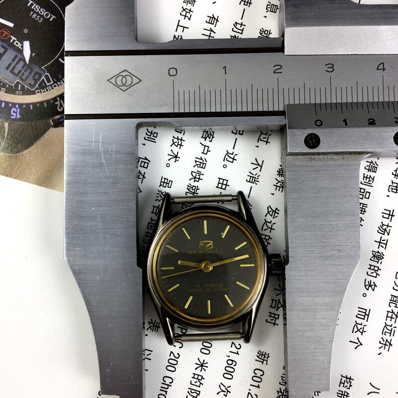 27mm Tianjin Seagull Manual Mechanical Ladies Watch Round Case Golden Nail