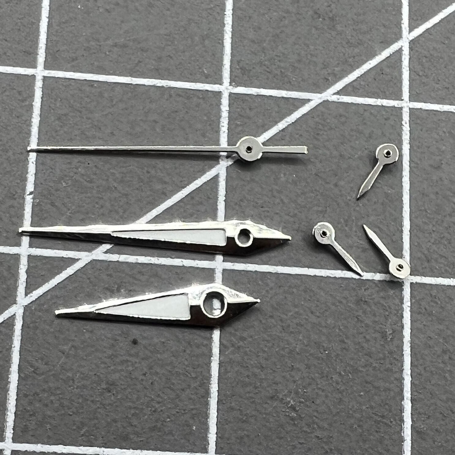 2 Sets/Pack Silver Trim Green Luminous Hands for VX3J VX9J VX7J VX3N VX9N VX42