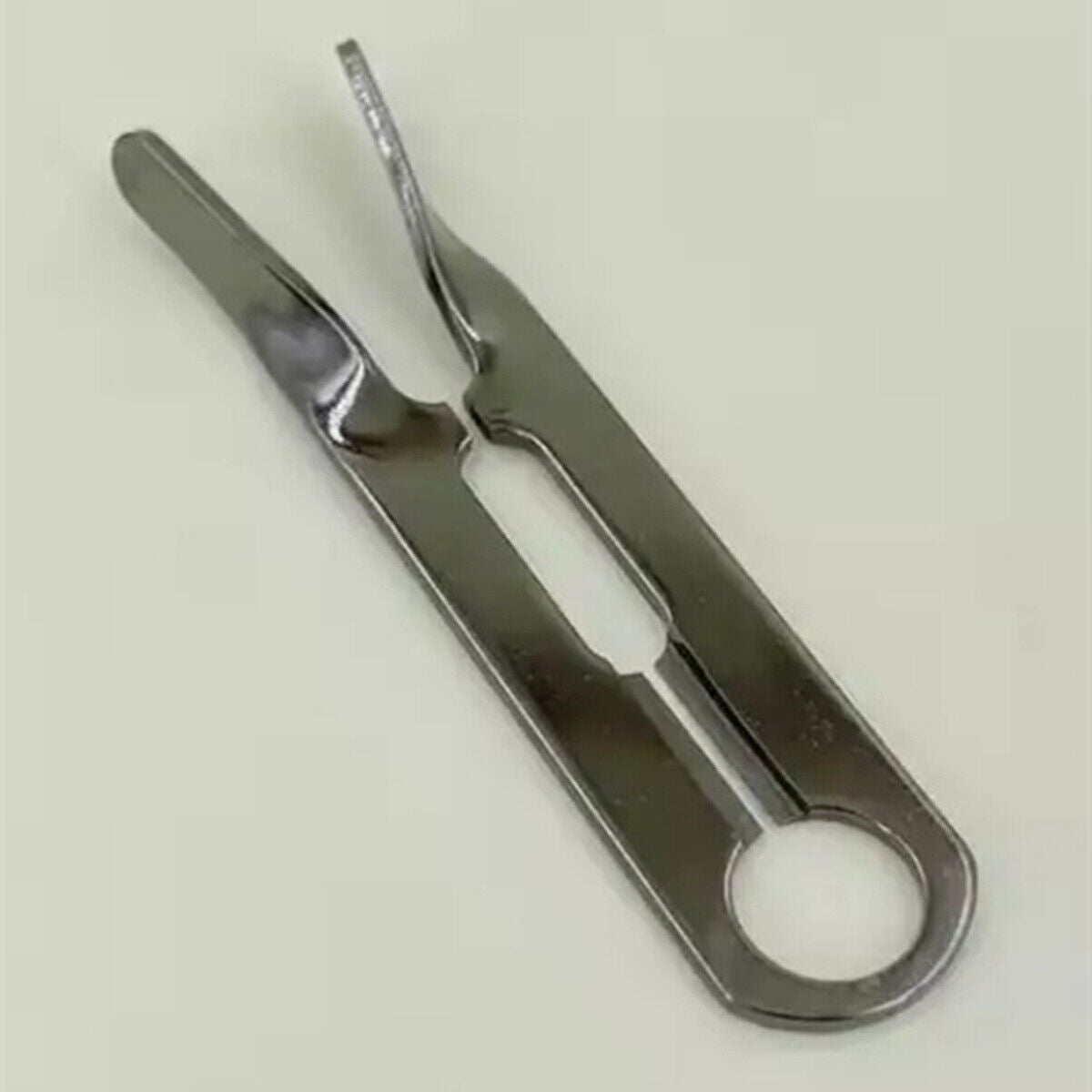 Brand New V-slot Shape S/S Watch Roller Remover Repair Tool 2810 Replacement
