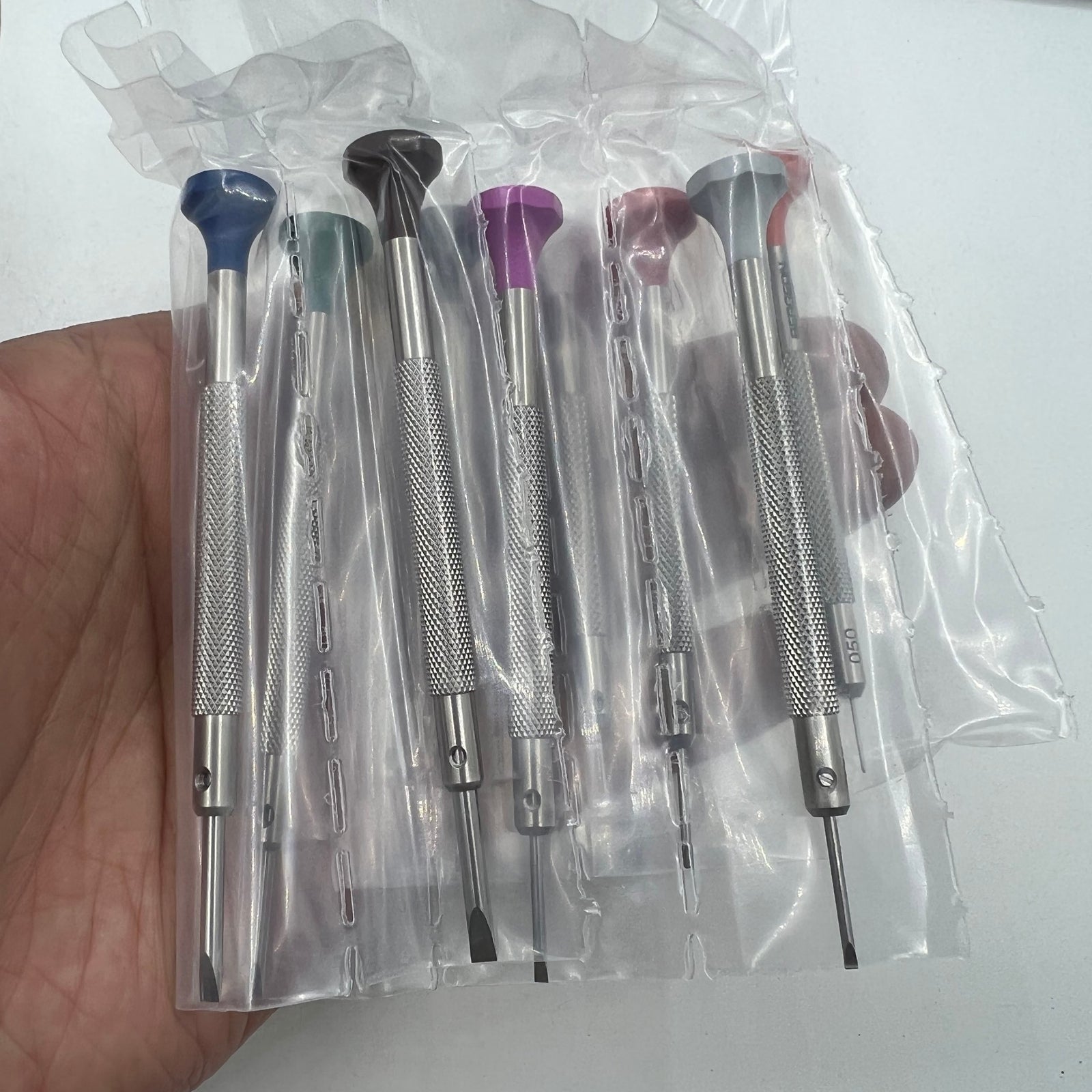 Swiss Bergeon 30081-S10 10 Ergonomic Screwdrivers Set With Rotating Stand