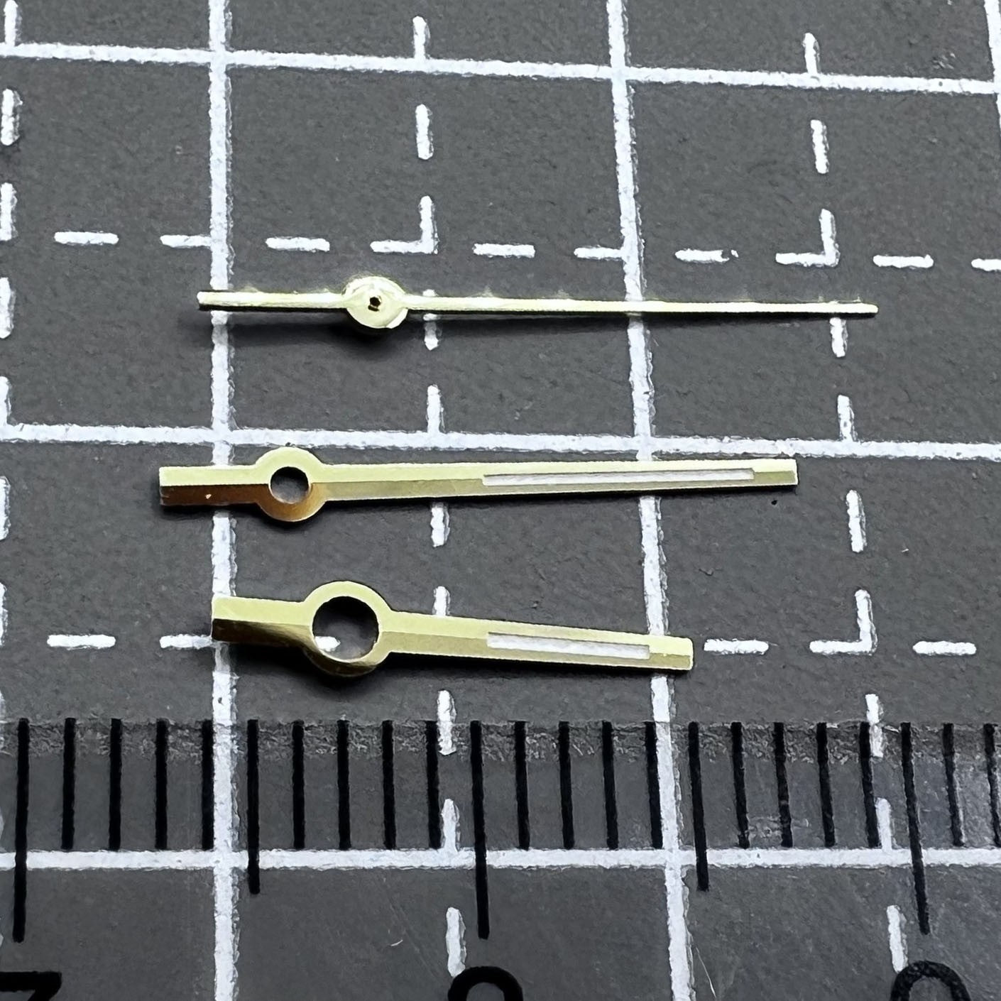 2 Sets/Pack Green Lume Matted Golden Trim Hands Set for NH35 NH36 7S26 NH70 NH72