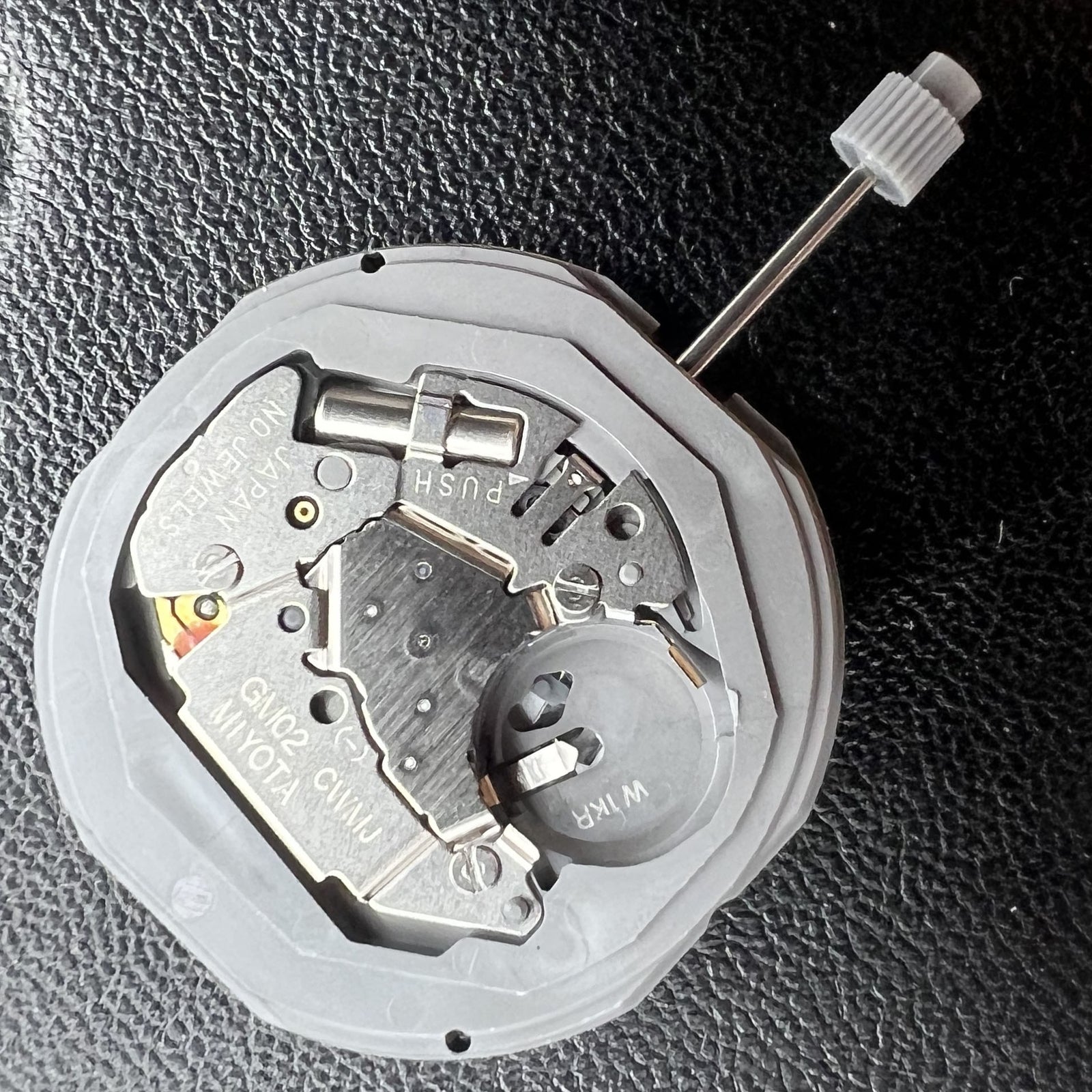 Japan Miyota GM02 Quartz Movement Date Day Replacement of GM00