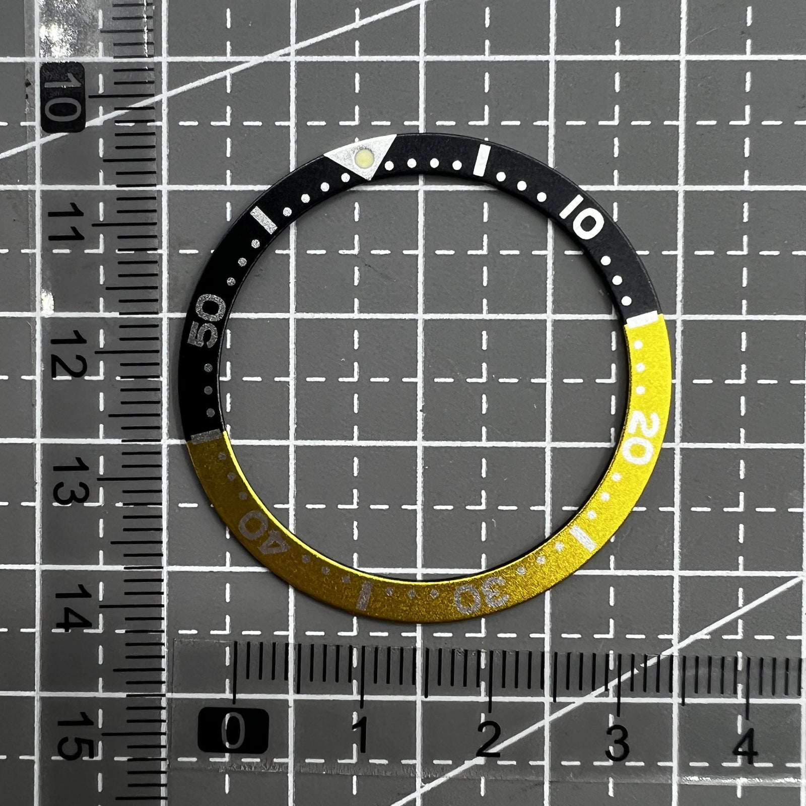 38mm Yellow-Black SUB Aluminium Alloy Watch Bezel Insert for SK007