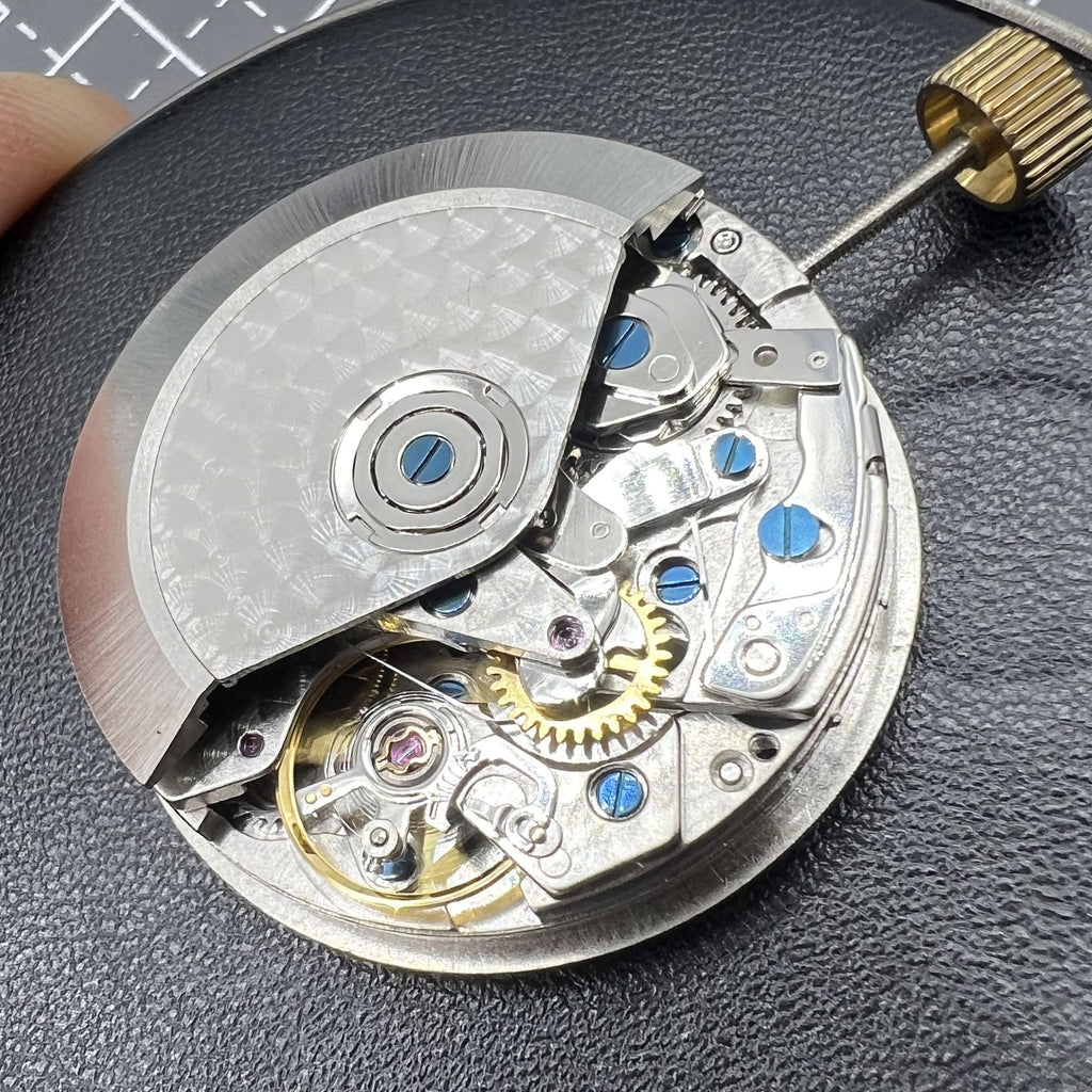 Dandong 7753 7750 Automatic Mechanical Movement Small Second@9 Movement