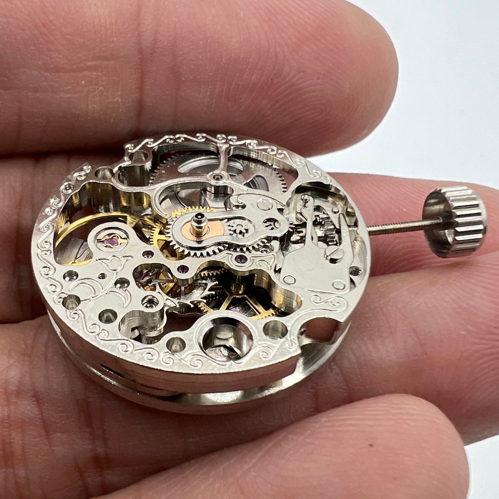 7120 Silver Hollow Extra Large Automatic Mechanical Movement