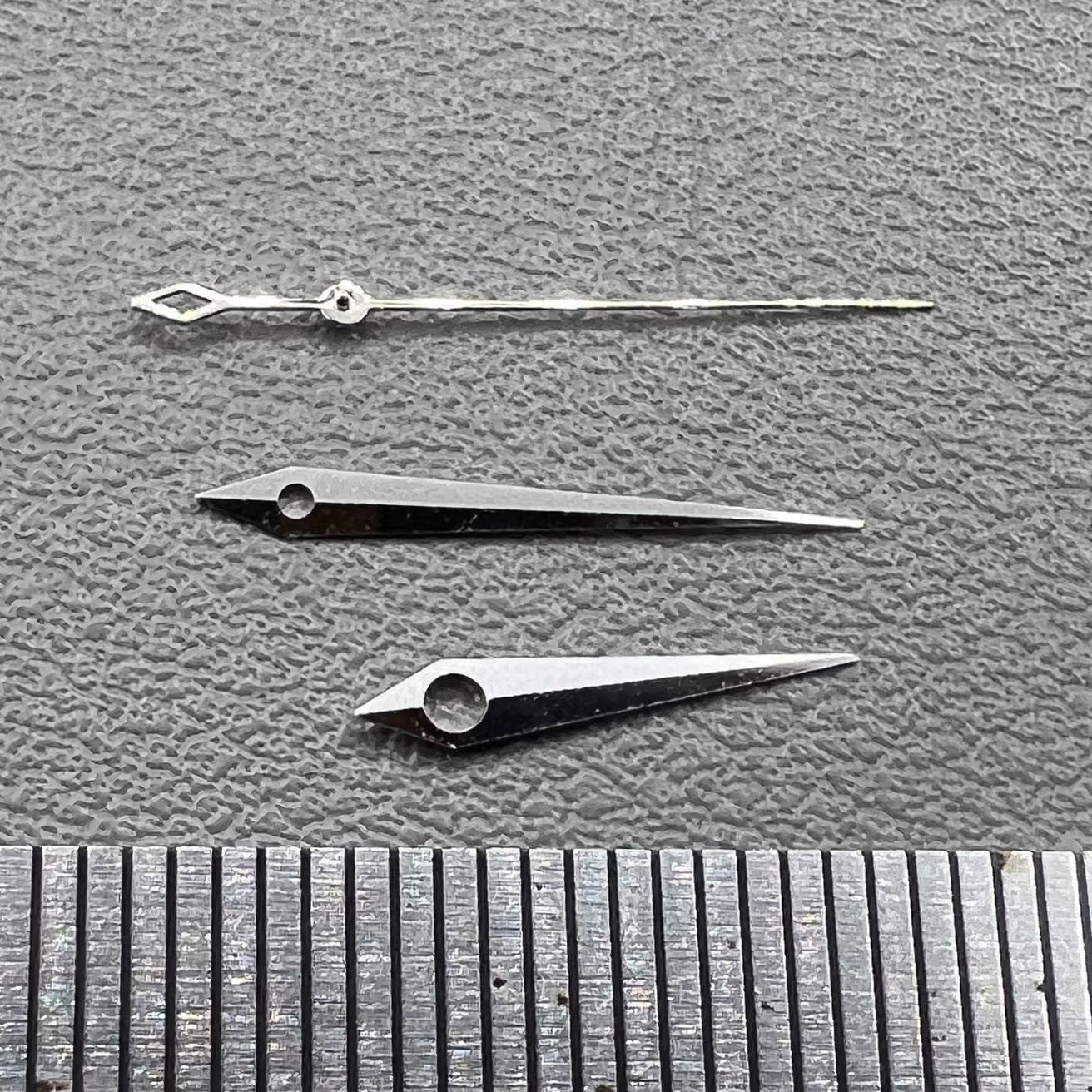 2 Sets/Pack 15mm Silver Rhombus Tail No Lume Hands for NH35/36 NH38 NH72 NH70