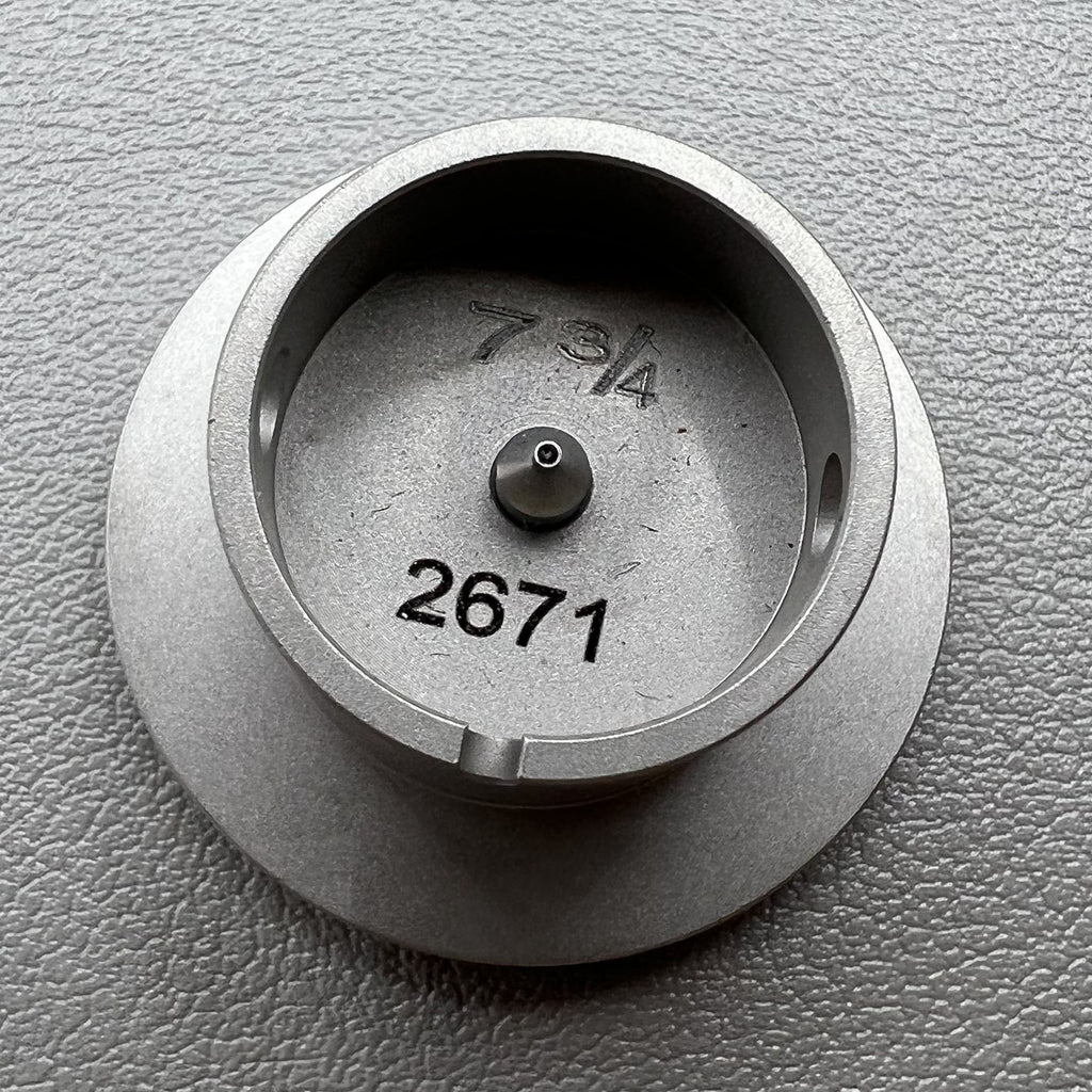 Size 7-3/4 Ligne Movement Holder With Center Screw for ETA 2671 Movement