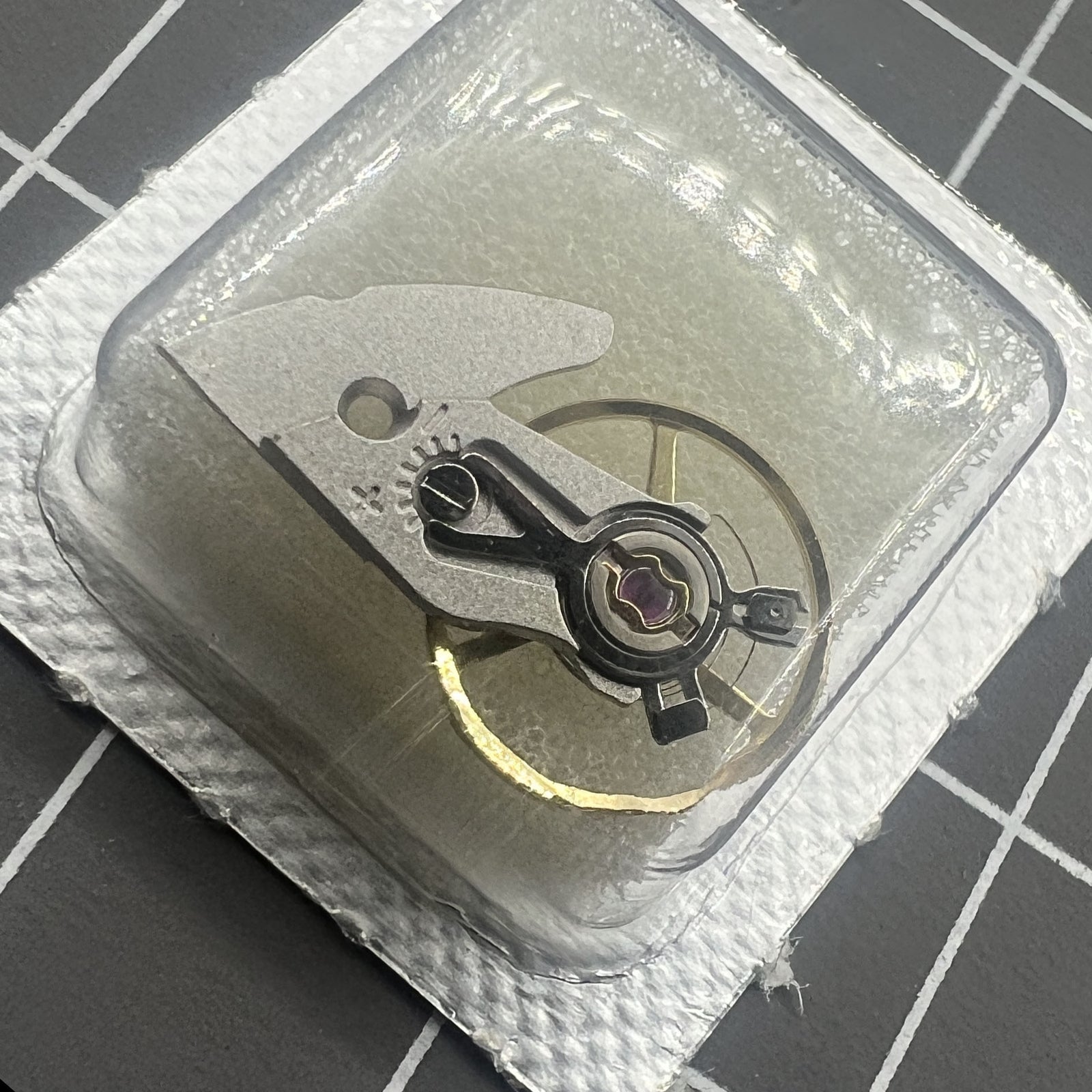 Silver Carved Complete Balance Wheel with Splint Generic for ETA2892A2 Movement