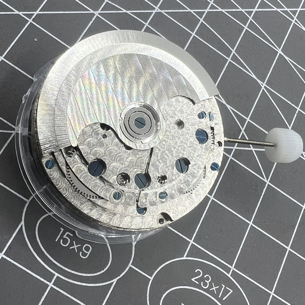 SHANGHAI Automatic Mechanical Movement Double Bare Balance Wheel At 6