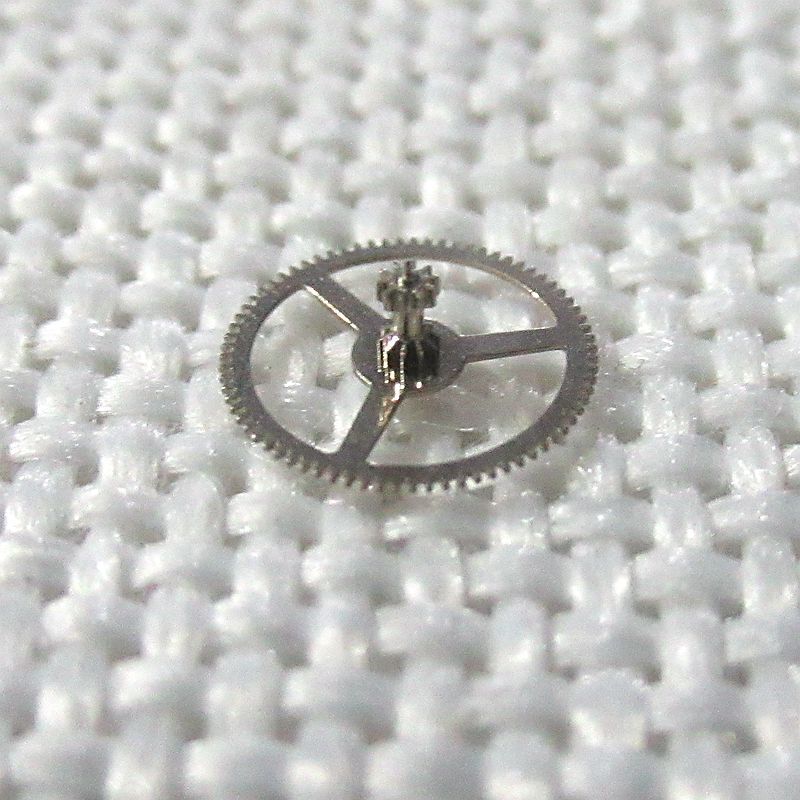 2 PIECES Original Third Wheel Fit for Movement 7009 7S26#210B
