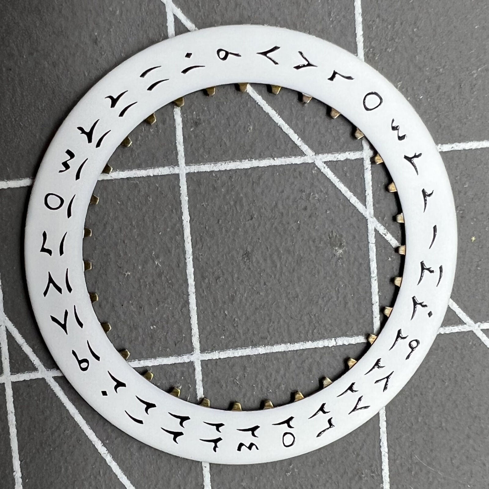 2 PIECES White Background Arabic Date Disk Wheel for ETA2824 Datejust Date@3