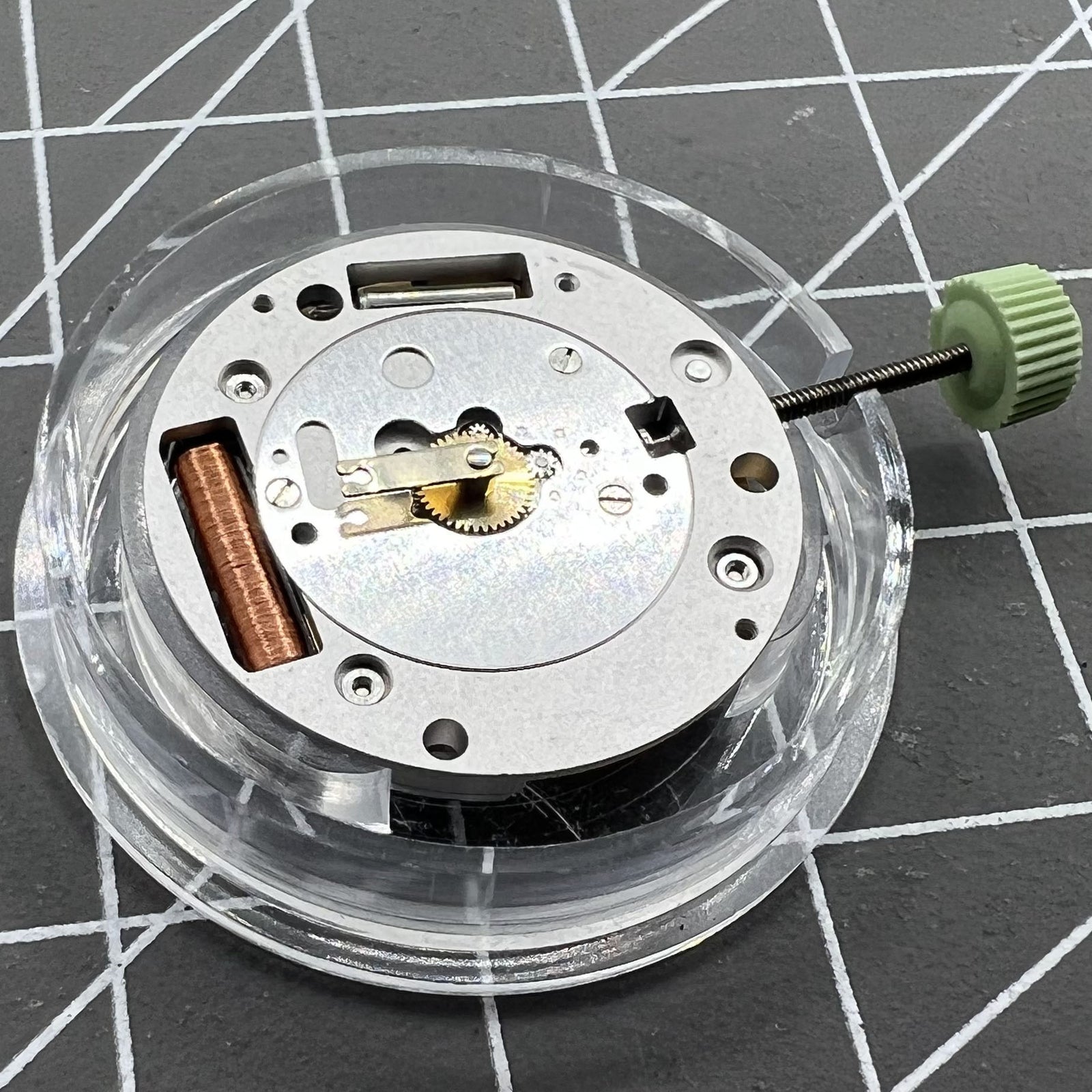 Swiss Made Original Cartier CTR-690 Quartz Movement 2 Hands No Calendar