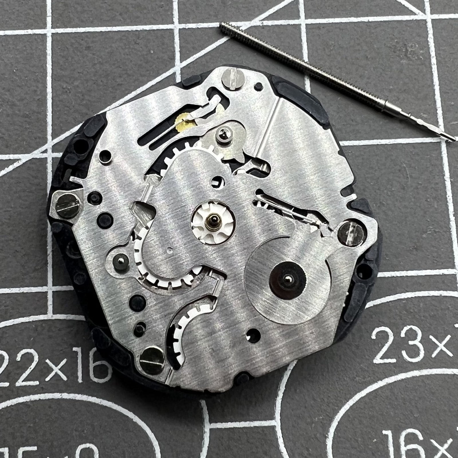 Hattori VX3LA Quartz Watch Multifunctional Movements 3 Eye 2/6/10