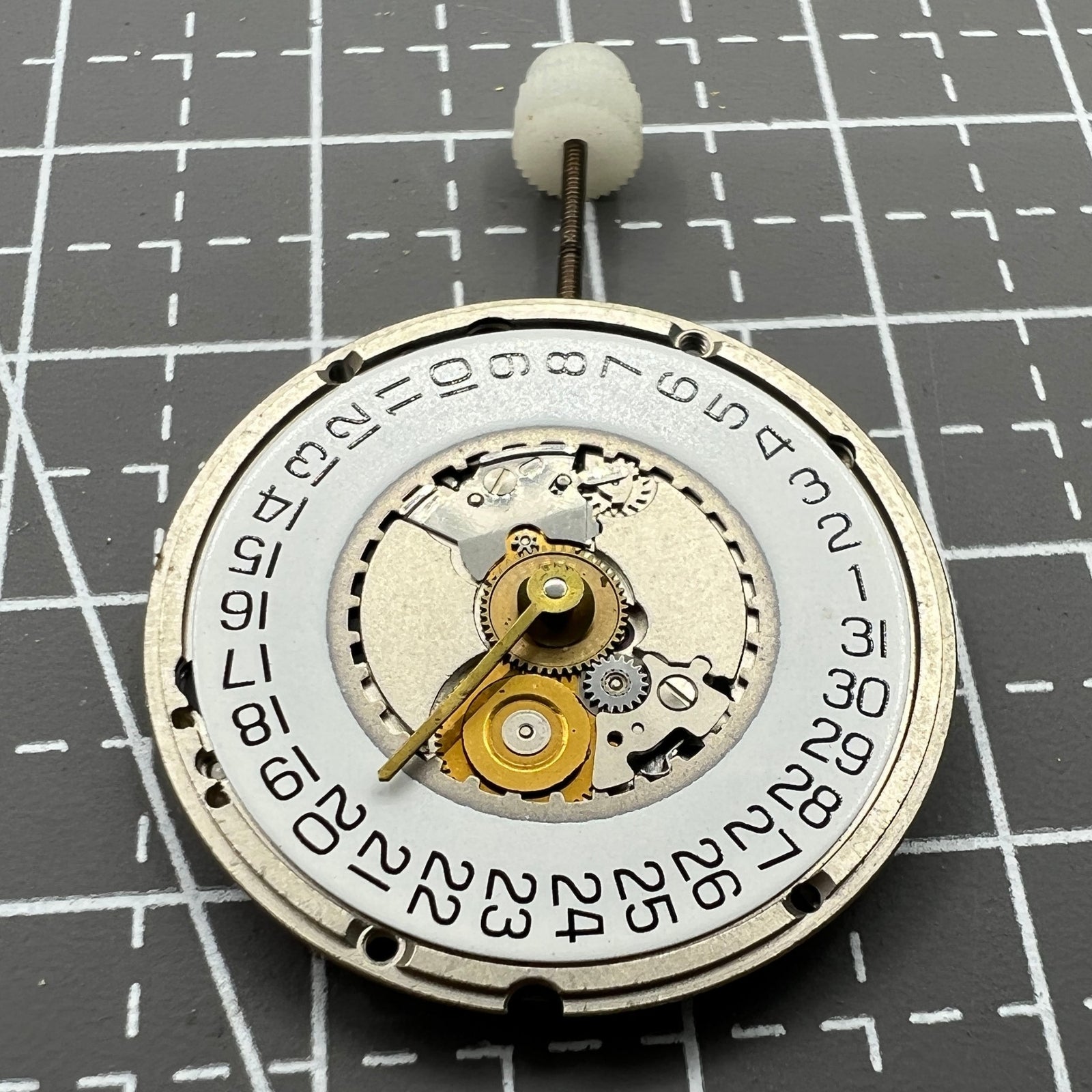ETA 955.414 Date at 3 Swiss Made Quartz Movement Silver Single Calendar