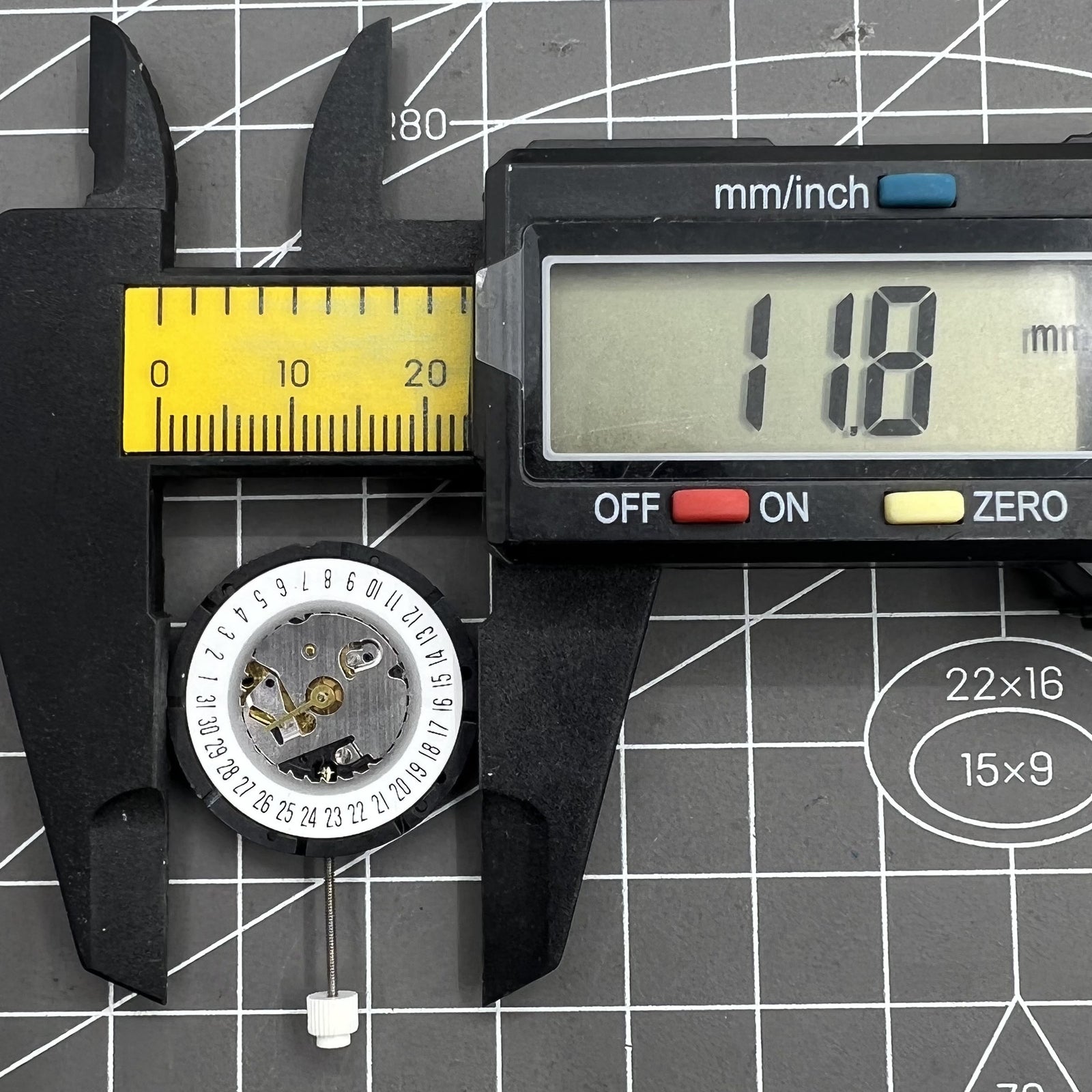 ISA 330 Movement Date At 6 Quartz Movement Original