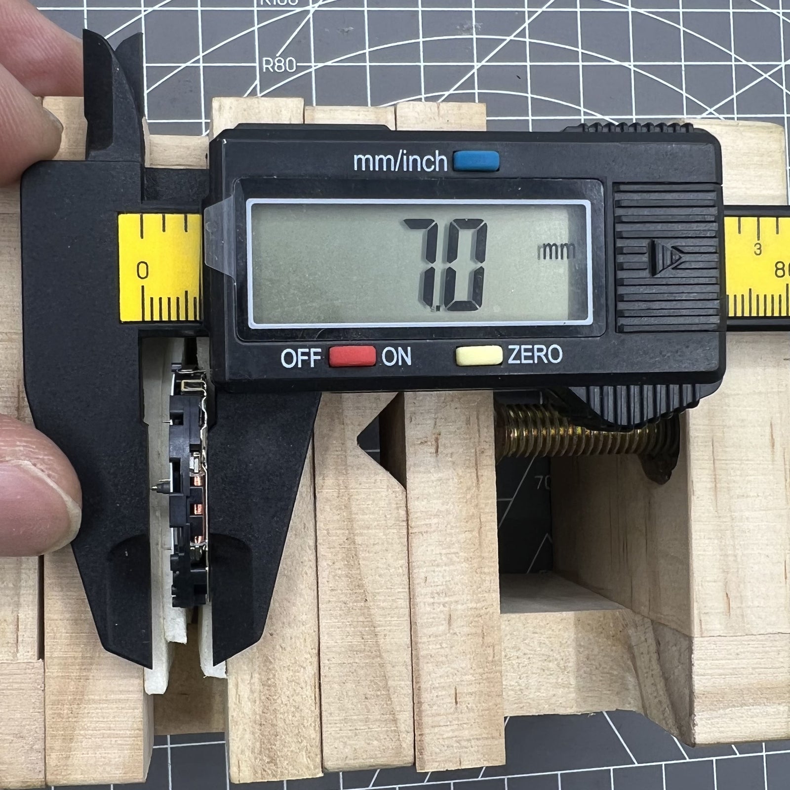 Japan Hattori Epson VR3G VR3GA Watch Quartz Movement