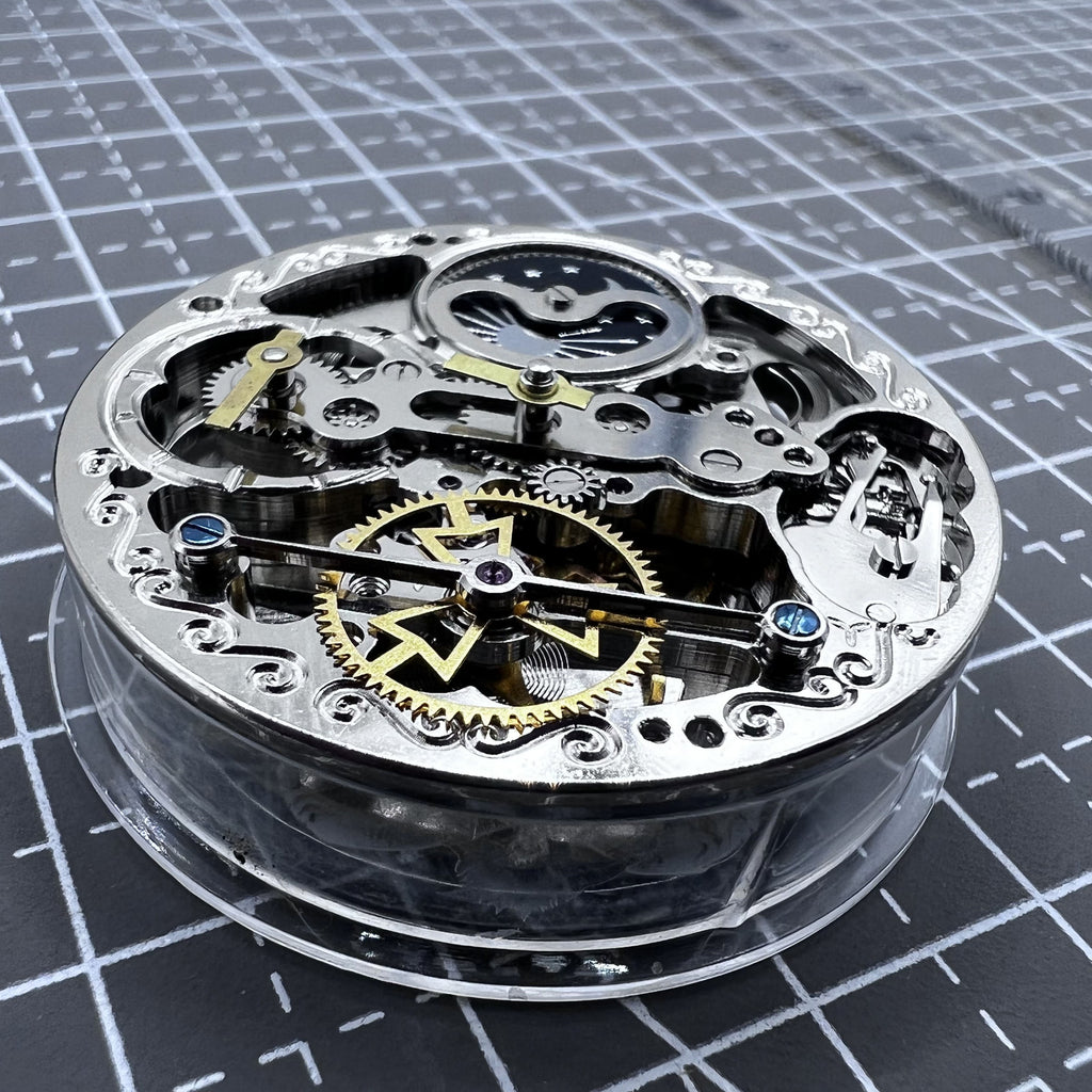 Silver Hollow Movement Small Bare Balance Wheel At 6 Double Mainspring