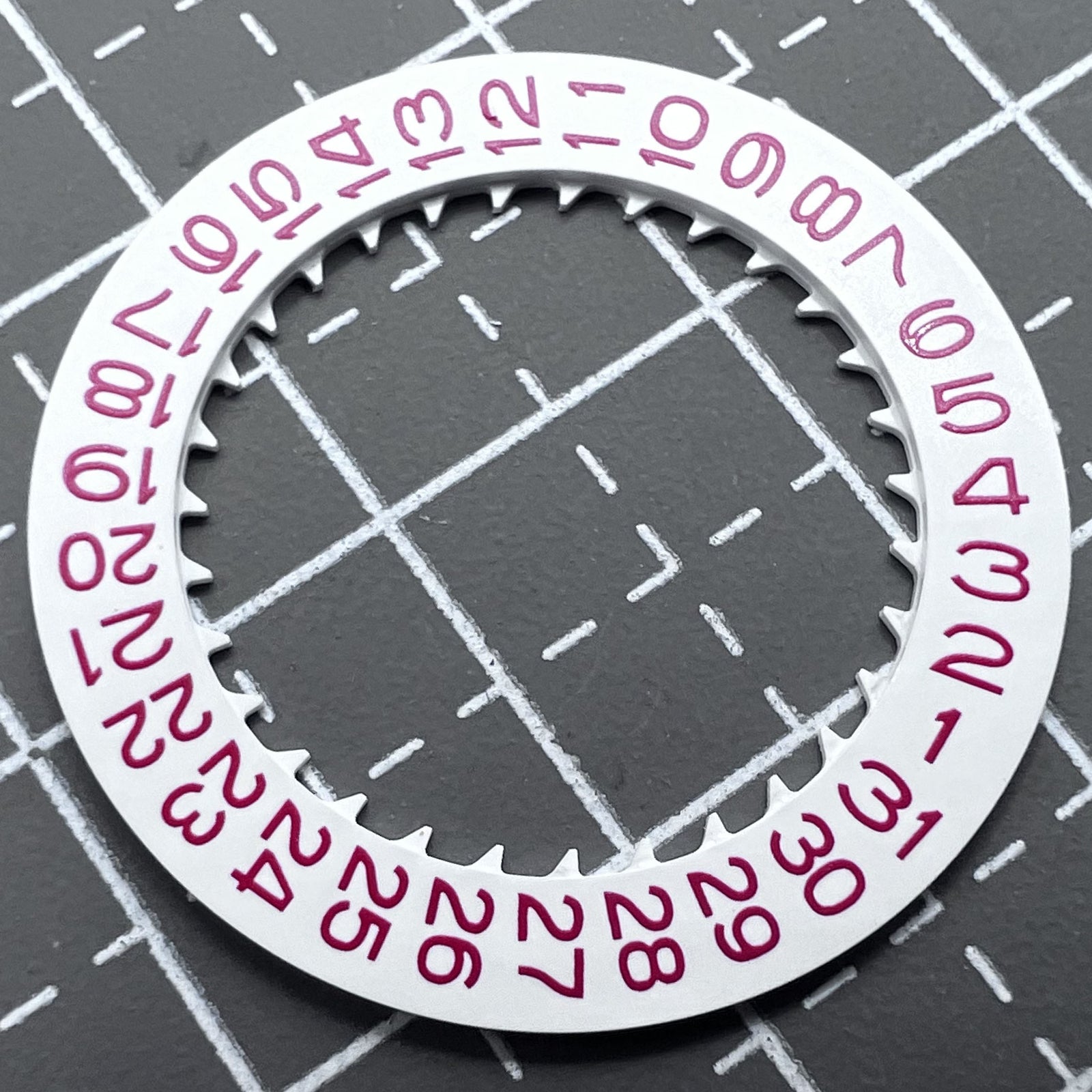 White Background Red Character Disk Date Wheel for Seiko NH35 NH36 Date@3