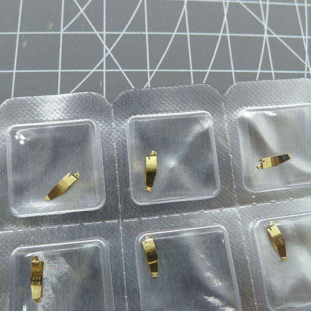 3 PIECES Battery Fixing Plate for ETA976.001 Quartz Movement
