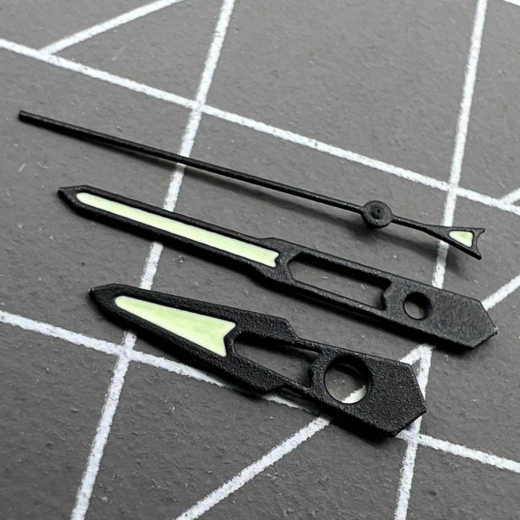 2 Sets/Pack Matted Black Trim Hollow Green Lume Watch Hands for NH35 NH36
