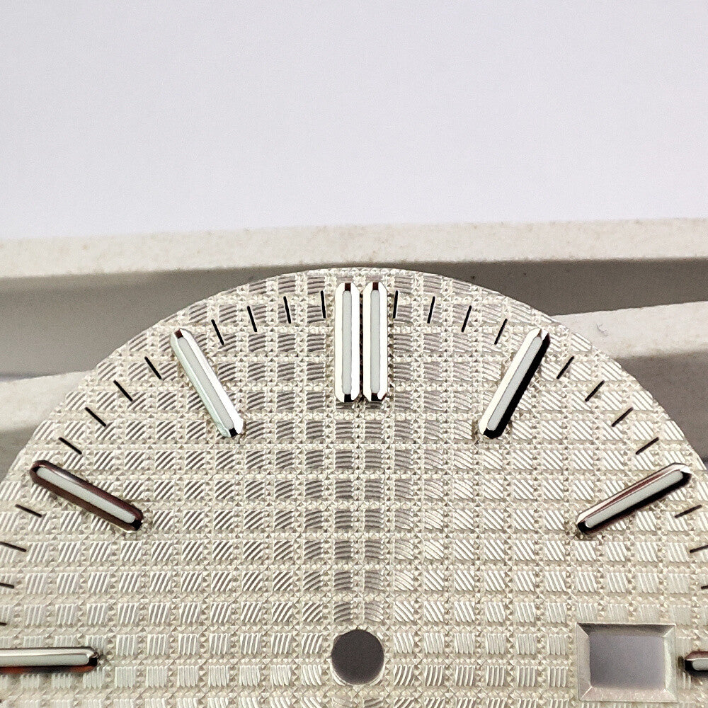 Green Lume Silver Trim Nail+White Check Pattern Watch Dial for NH35 Movement