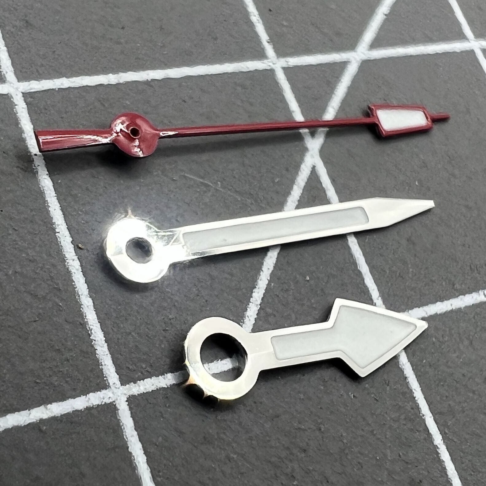 Green Lume Arrow Shape Silver Trim Red Second Hand Watch Hands Fit NH35 NH36