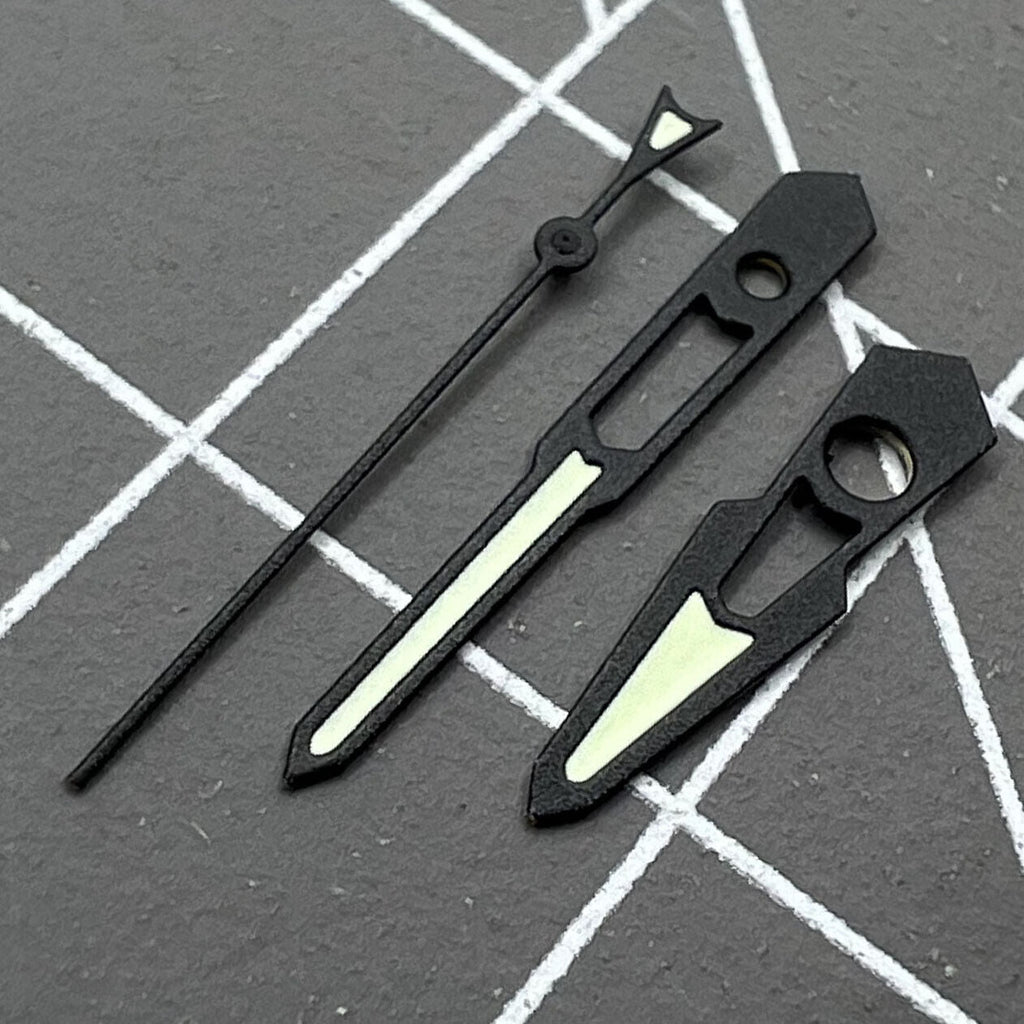 2 Sets/Pack Matted Black Trim Hollow Green Lume Watch Hands for NH35 NH36
